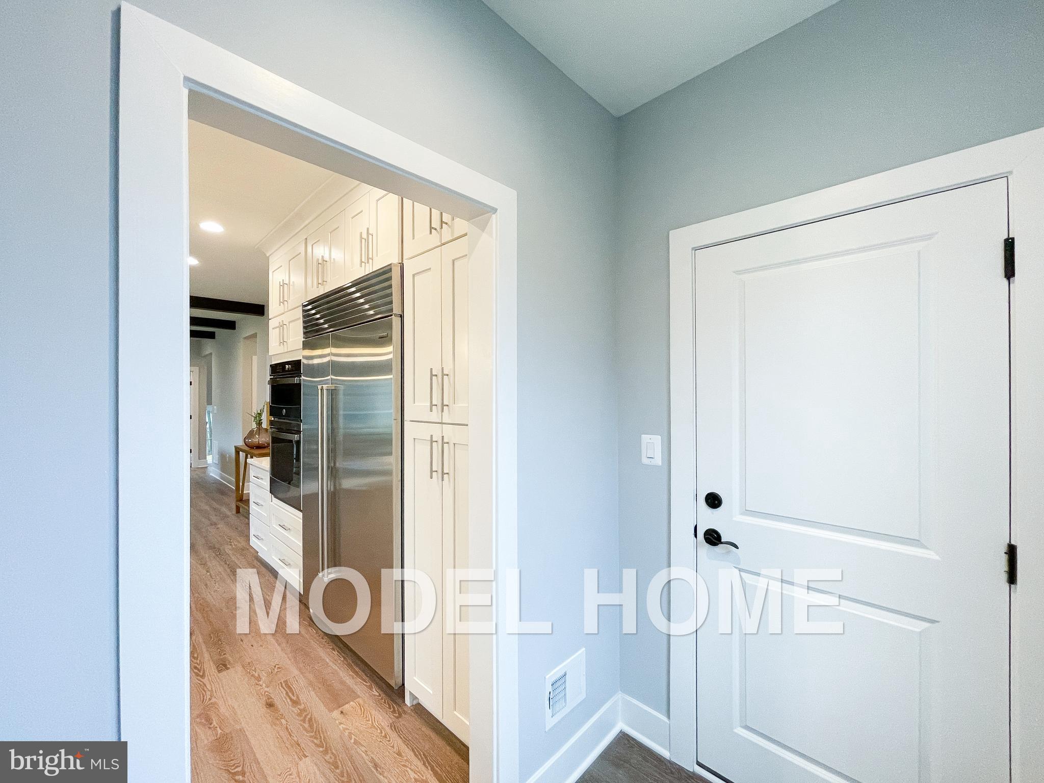 VIENNA WOODS - Residential
