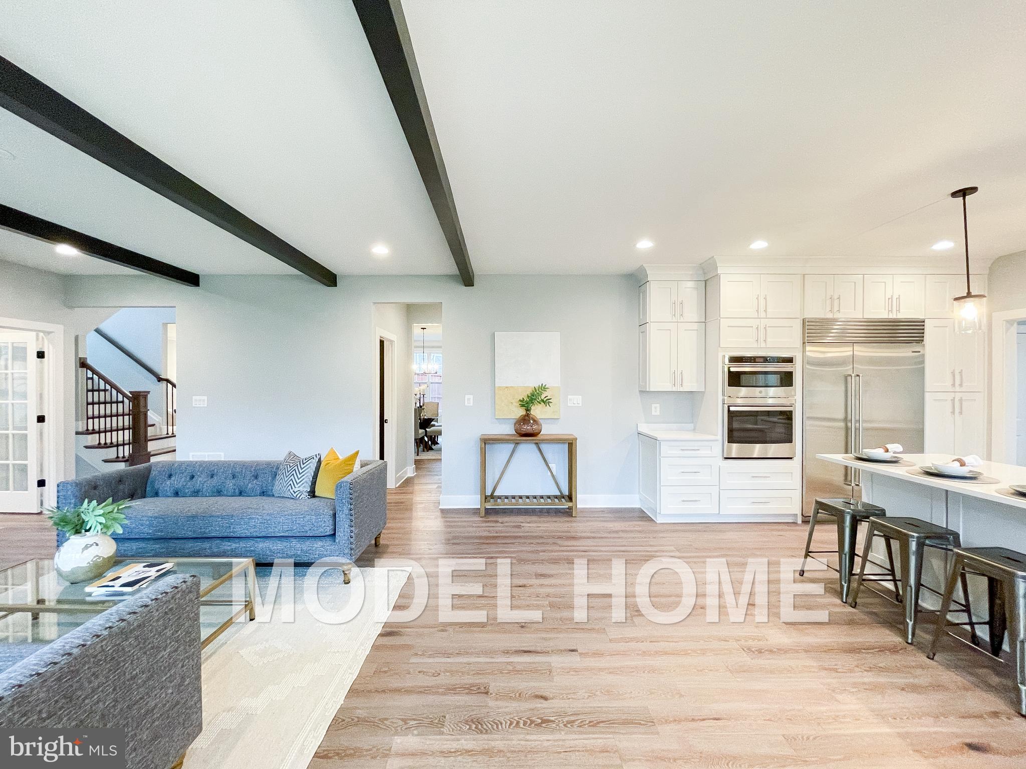 VIENNA WOODS - Residential