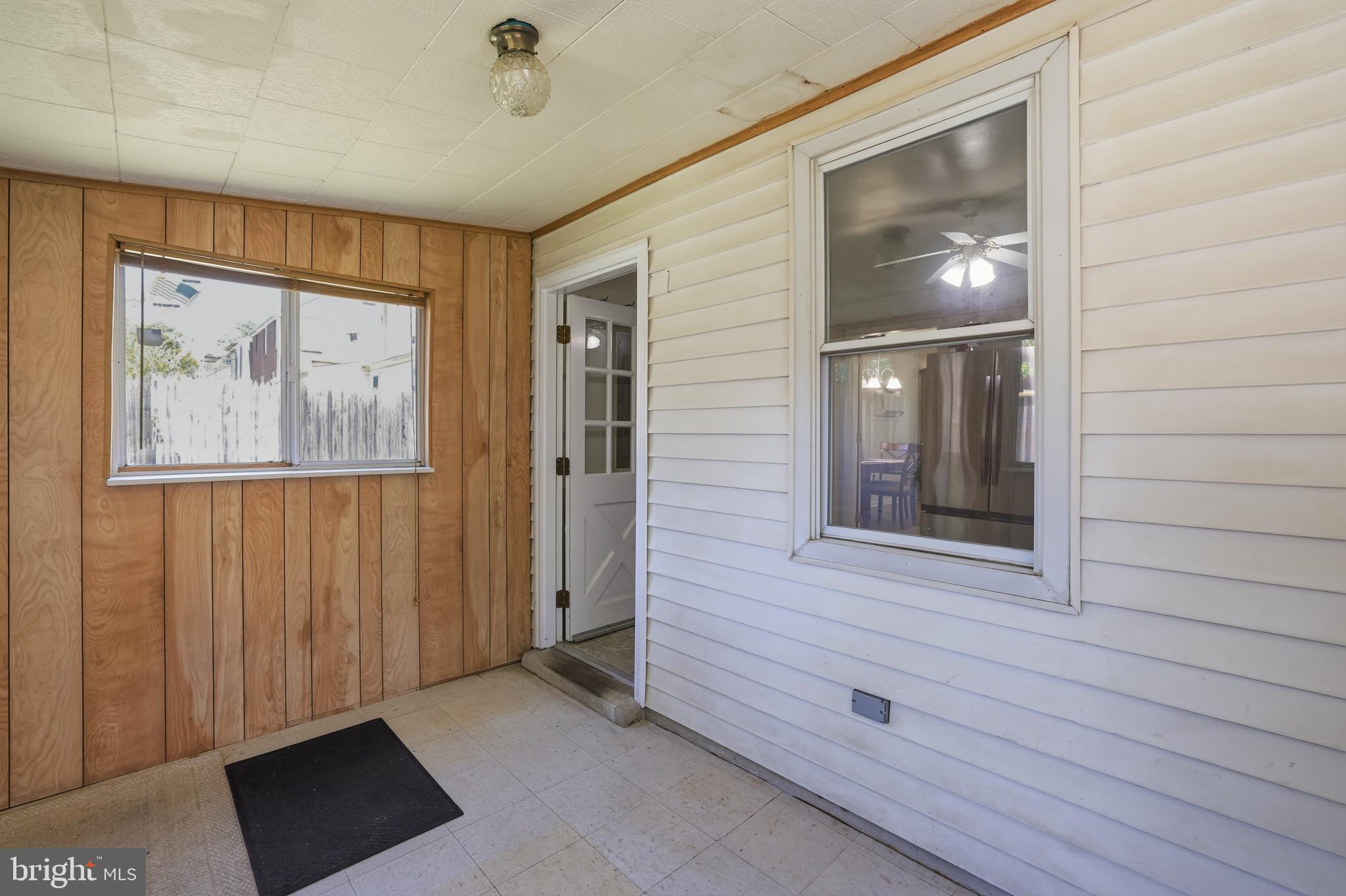 HYATTSVILLE - Residential