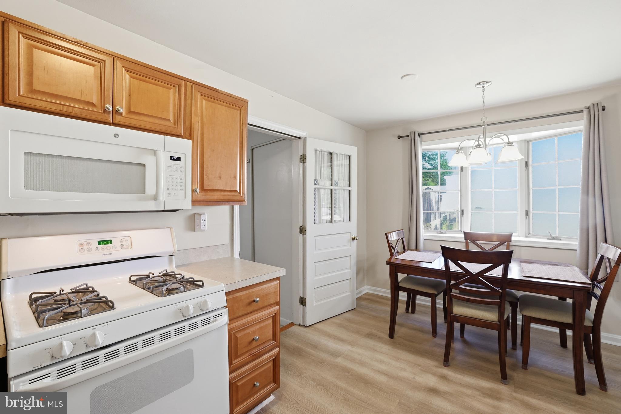 HYATTSVILLE - Residential