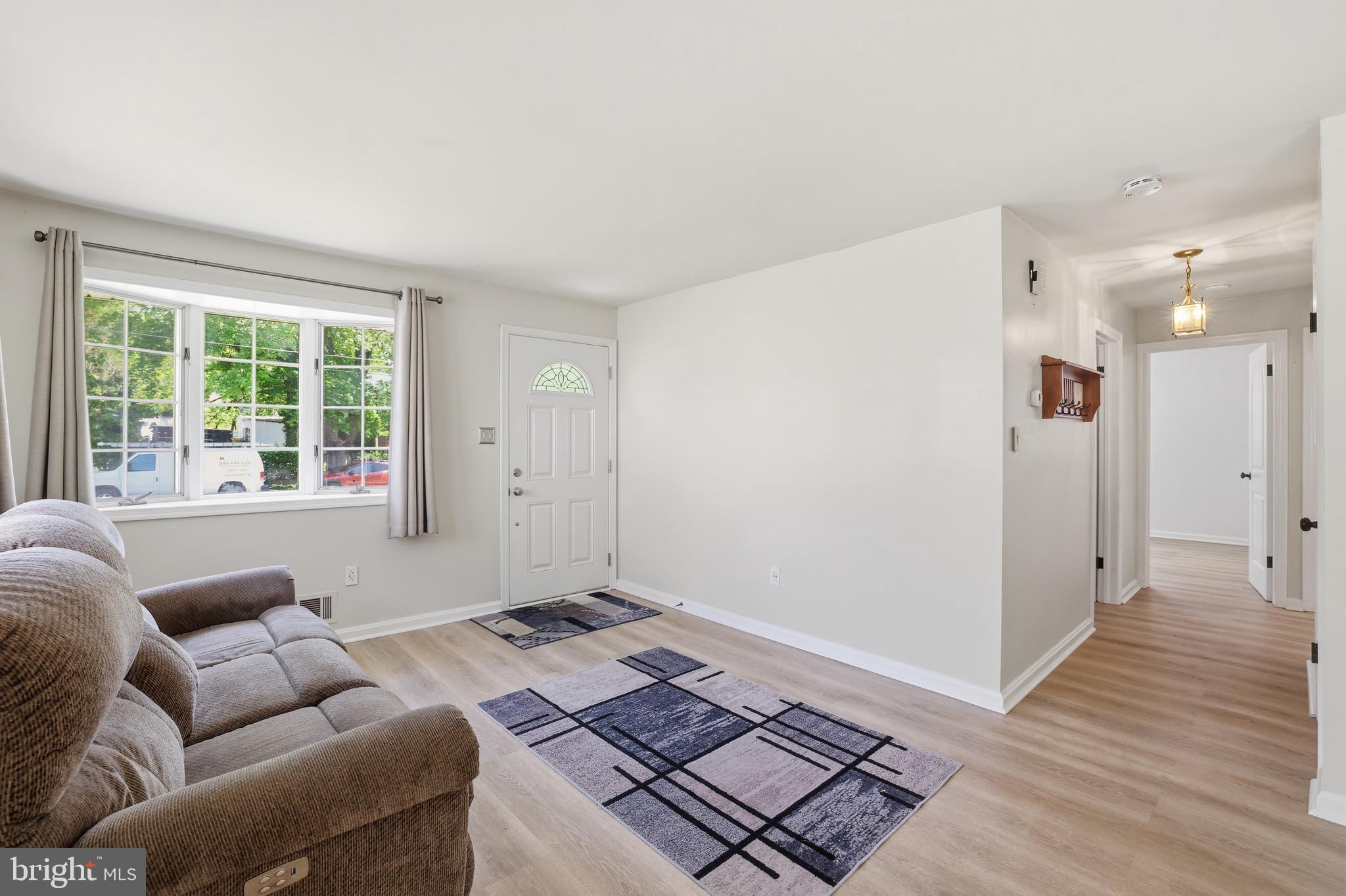 HYATTSVILLE - Residential