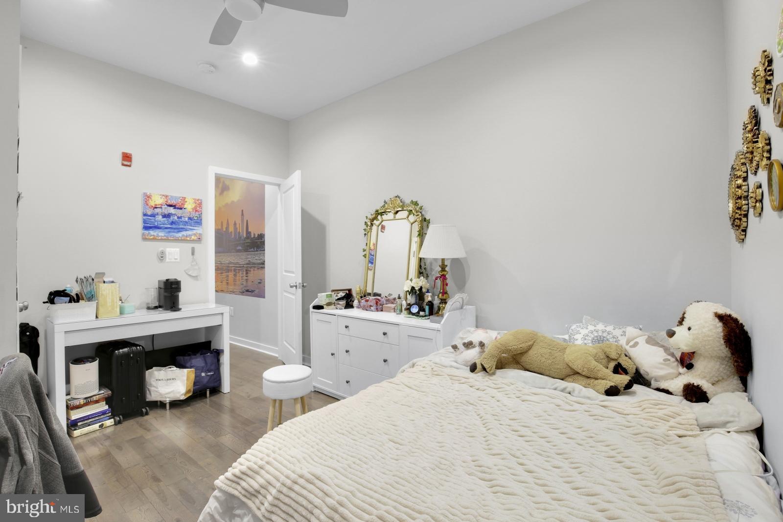 SPRUCE HILL - Residential Lease