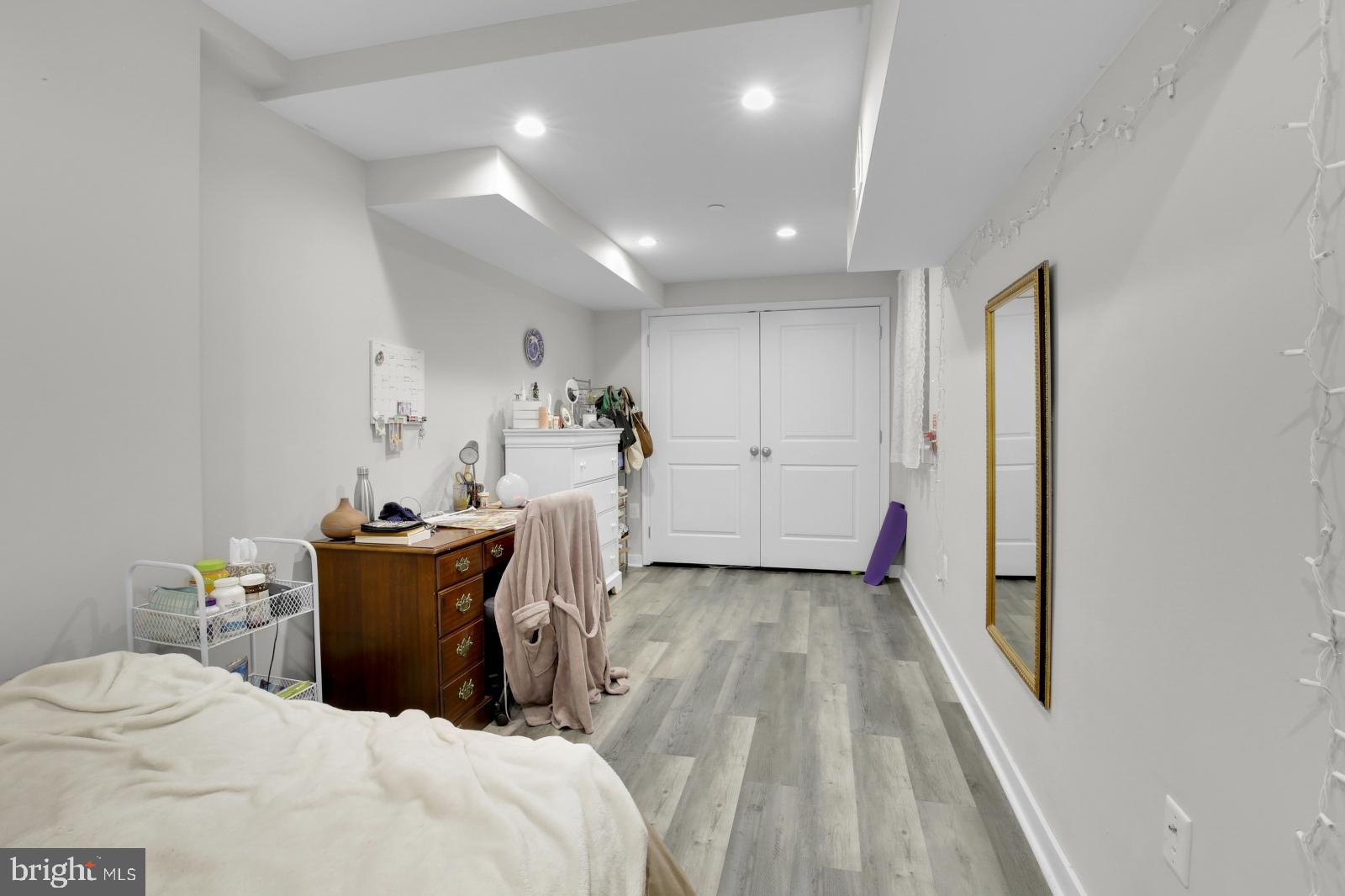 SPRUCE HILL - Residential Lease