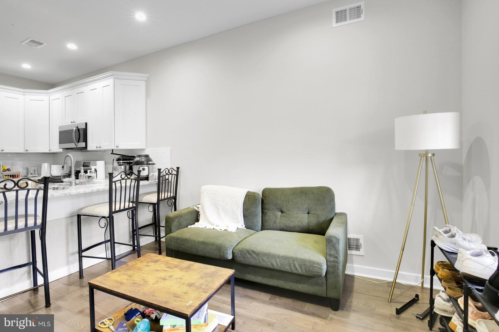 SPRUCE HILL - Residential Lease