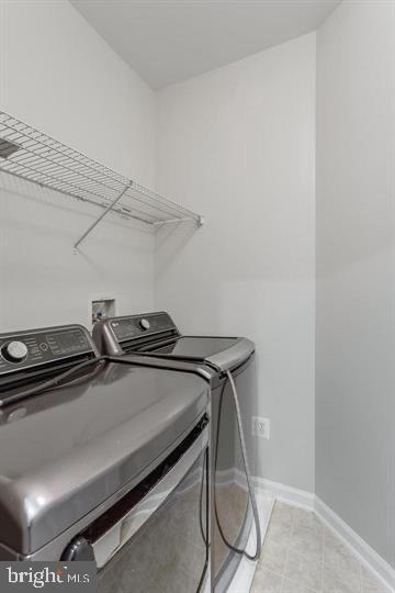 RIVERWATCH IND HEAD - Residential Lease