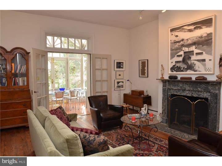 SOCIETY HILL - Residential