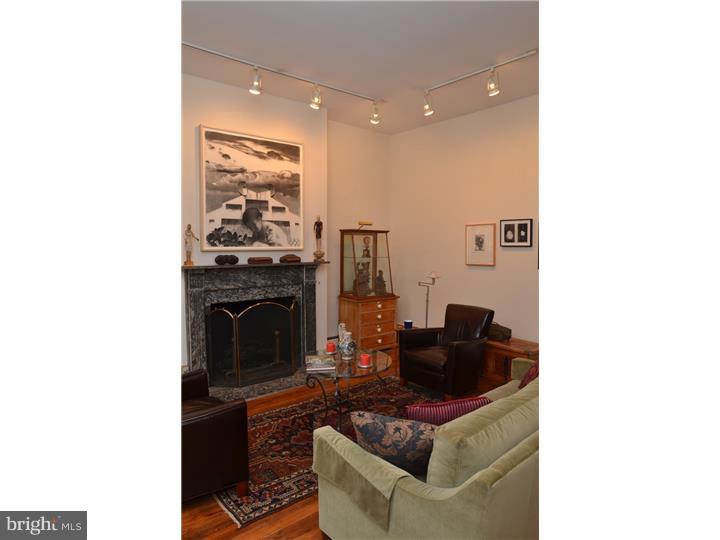 SOCIETY HILL - Residential