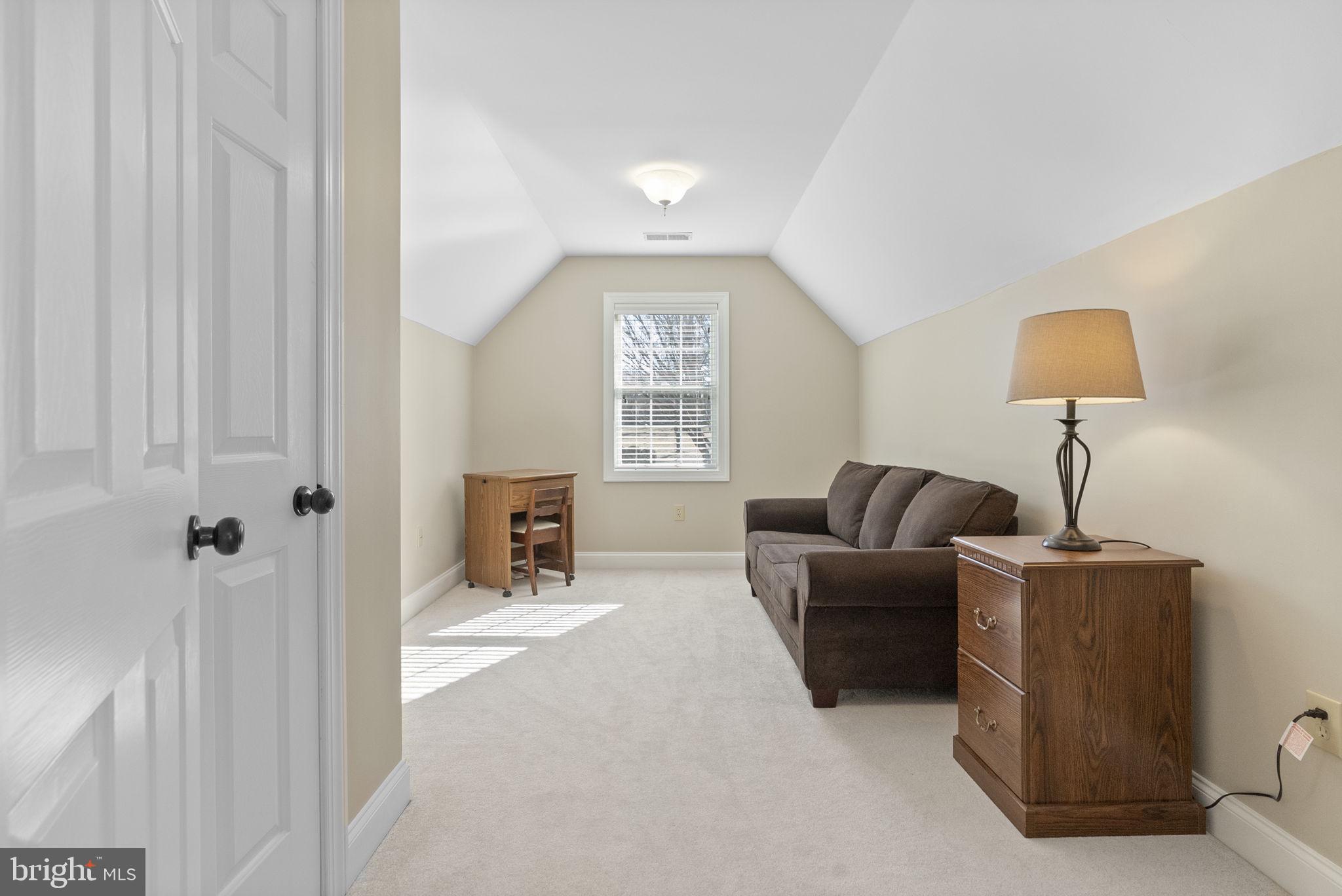 MERRYMET FARMS - Residential