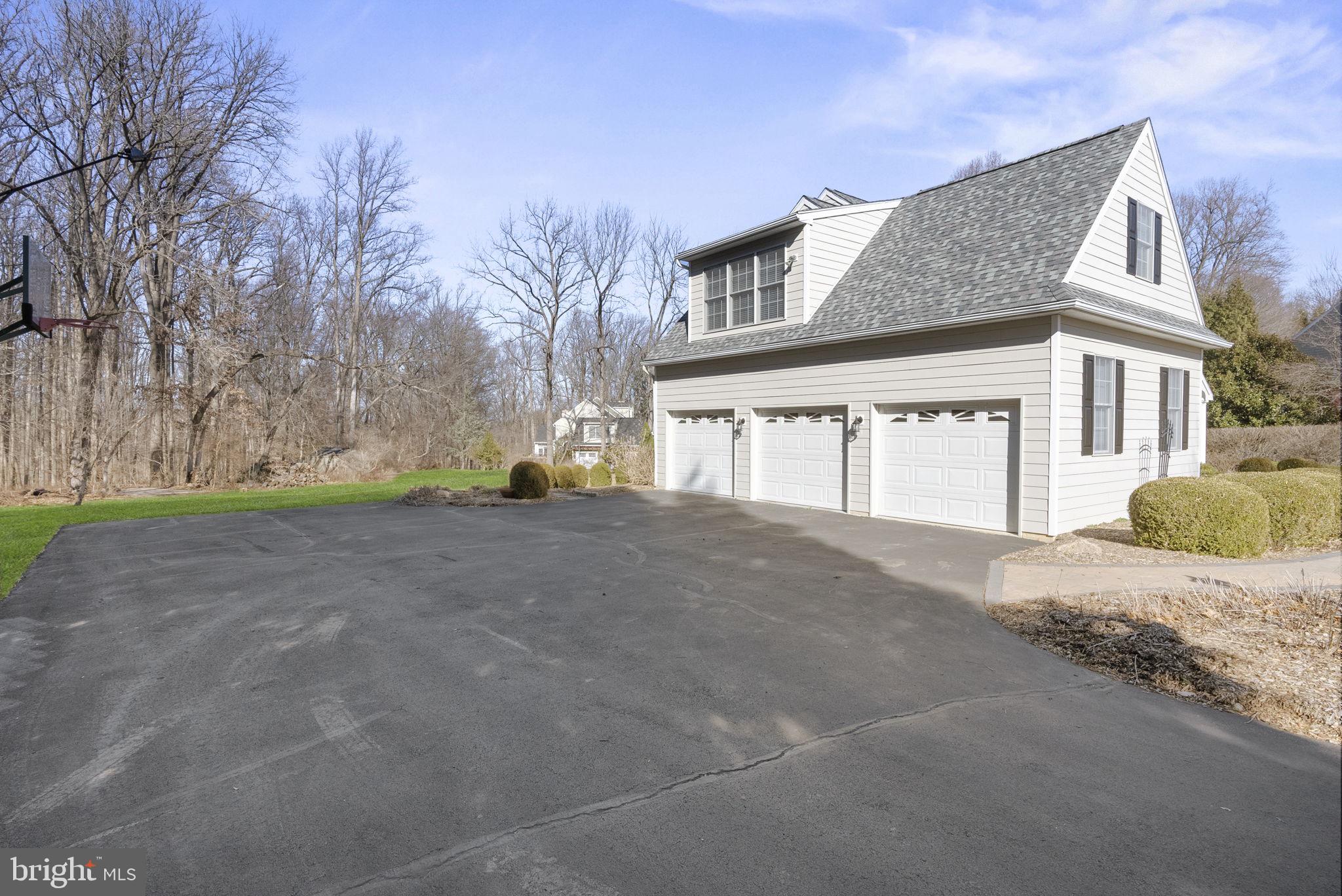 MERRYMET FARMS - Residential