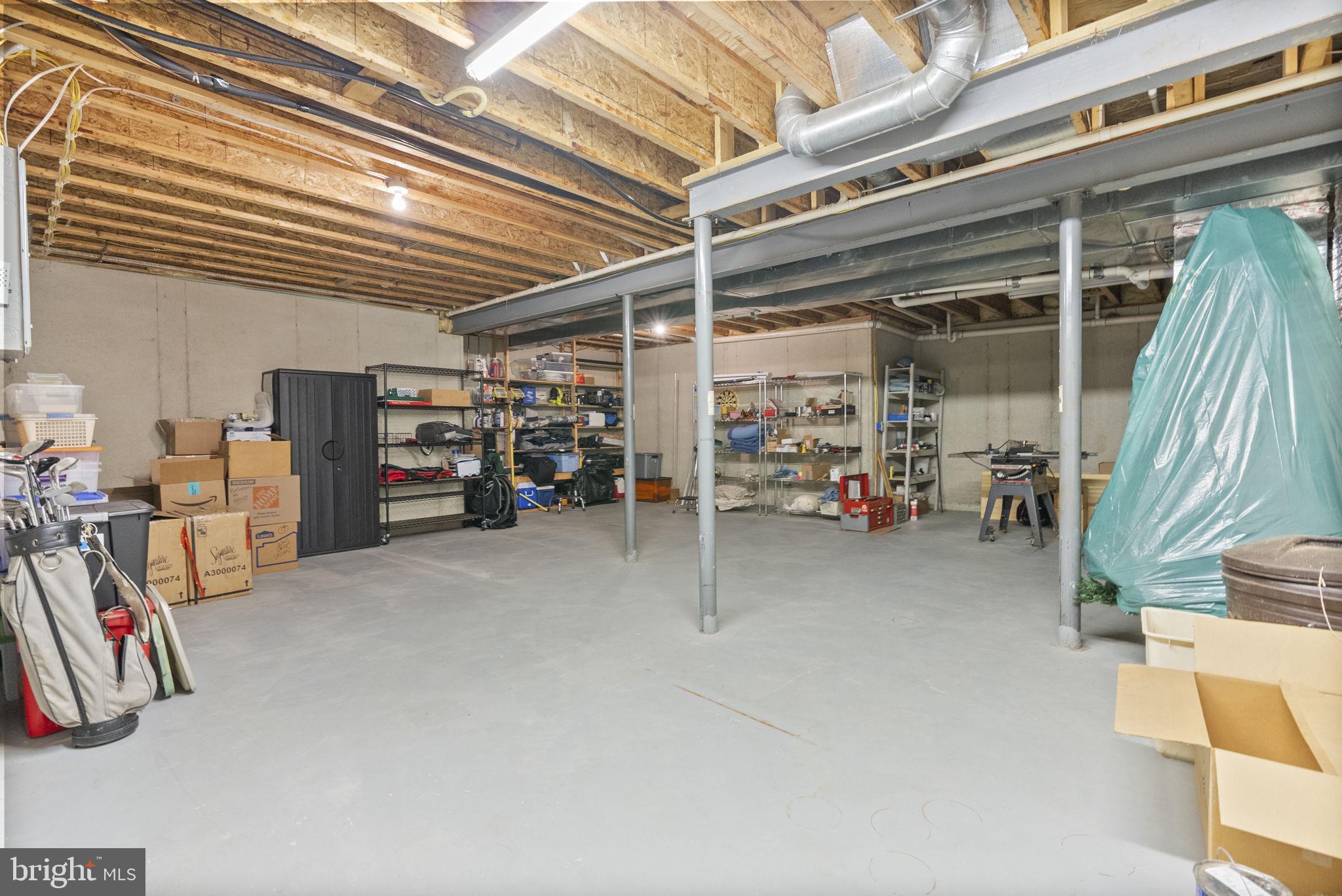 MERRYMET FARMS - Residential