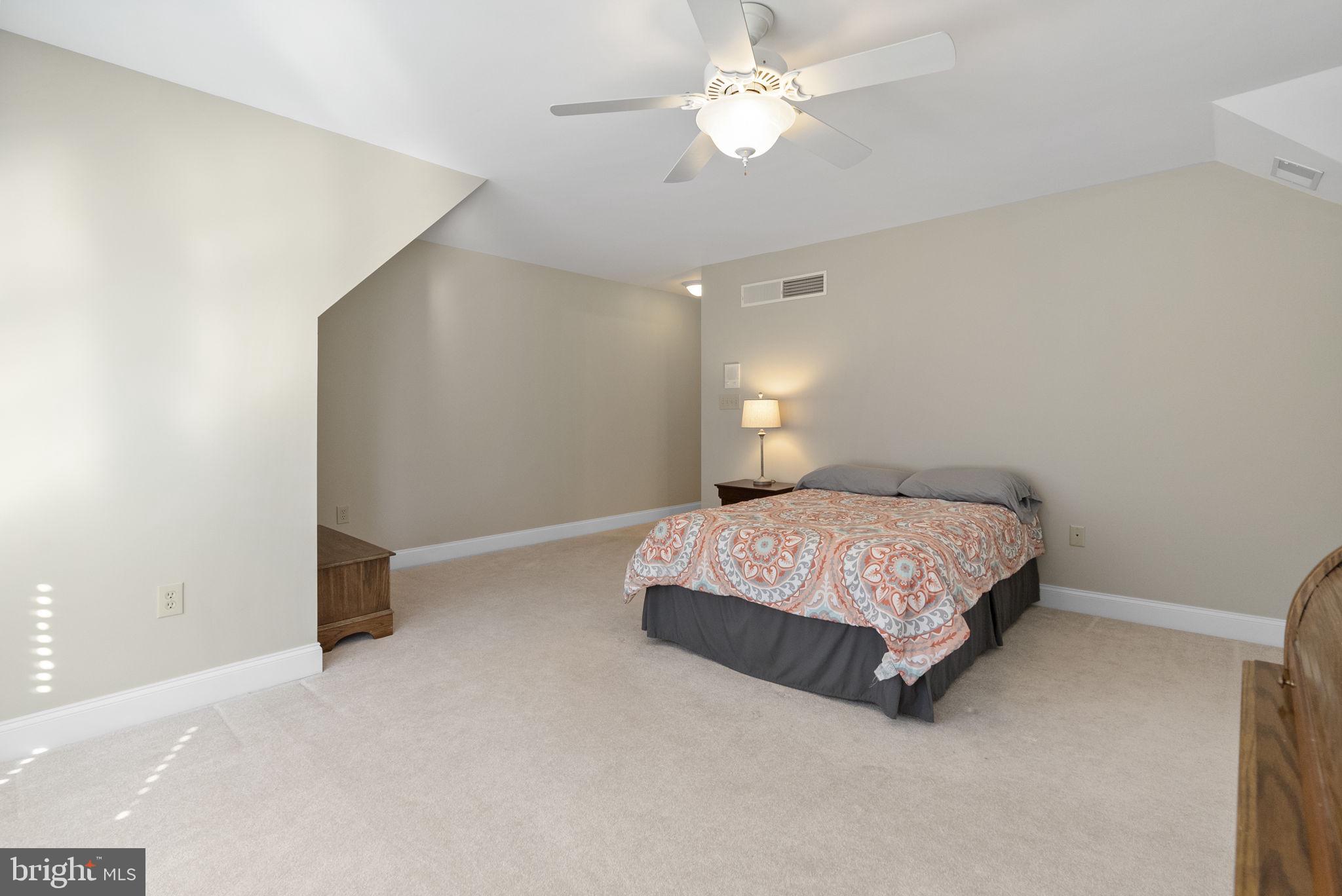 MERRYMET FARMS - Residential