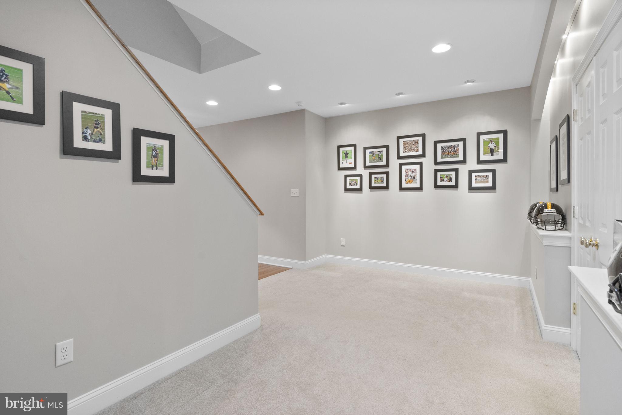 MERRYMET FARMS - Residential