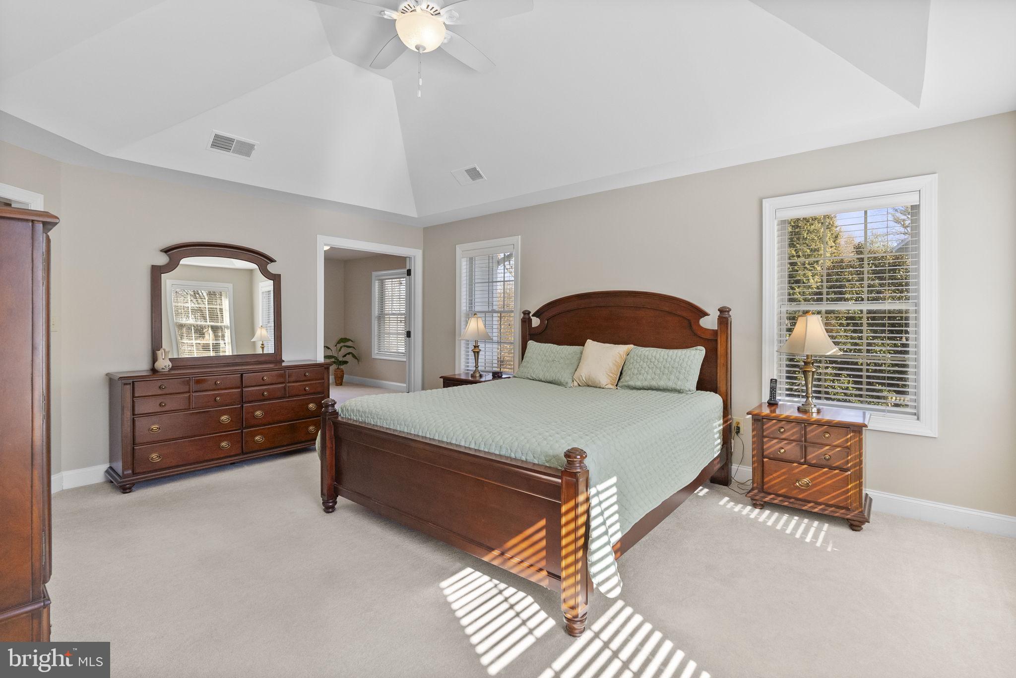 MERRYMET FARMS - Residential