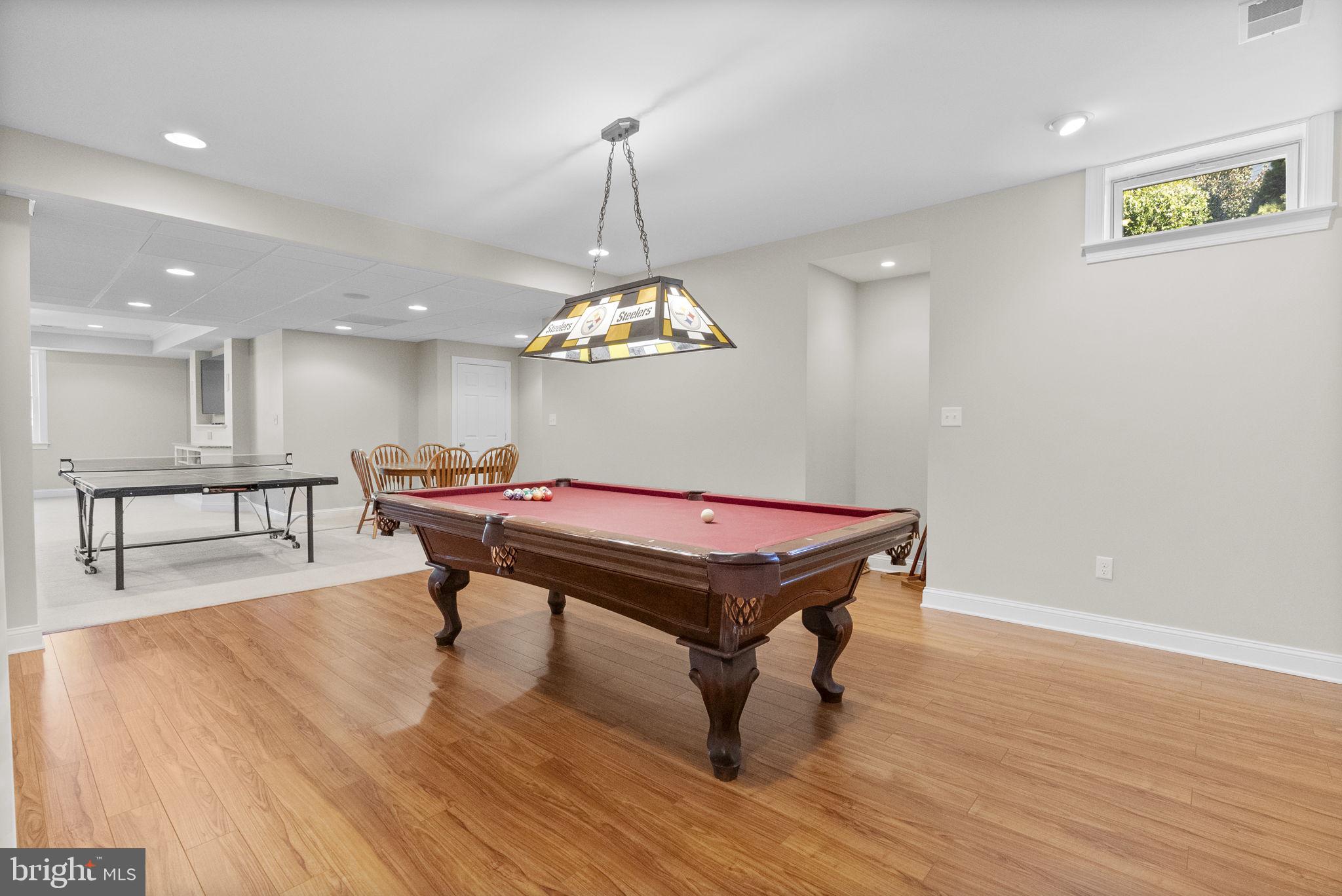 MERRYMET FARMS - Residential