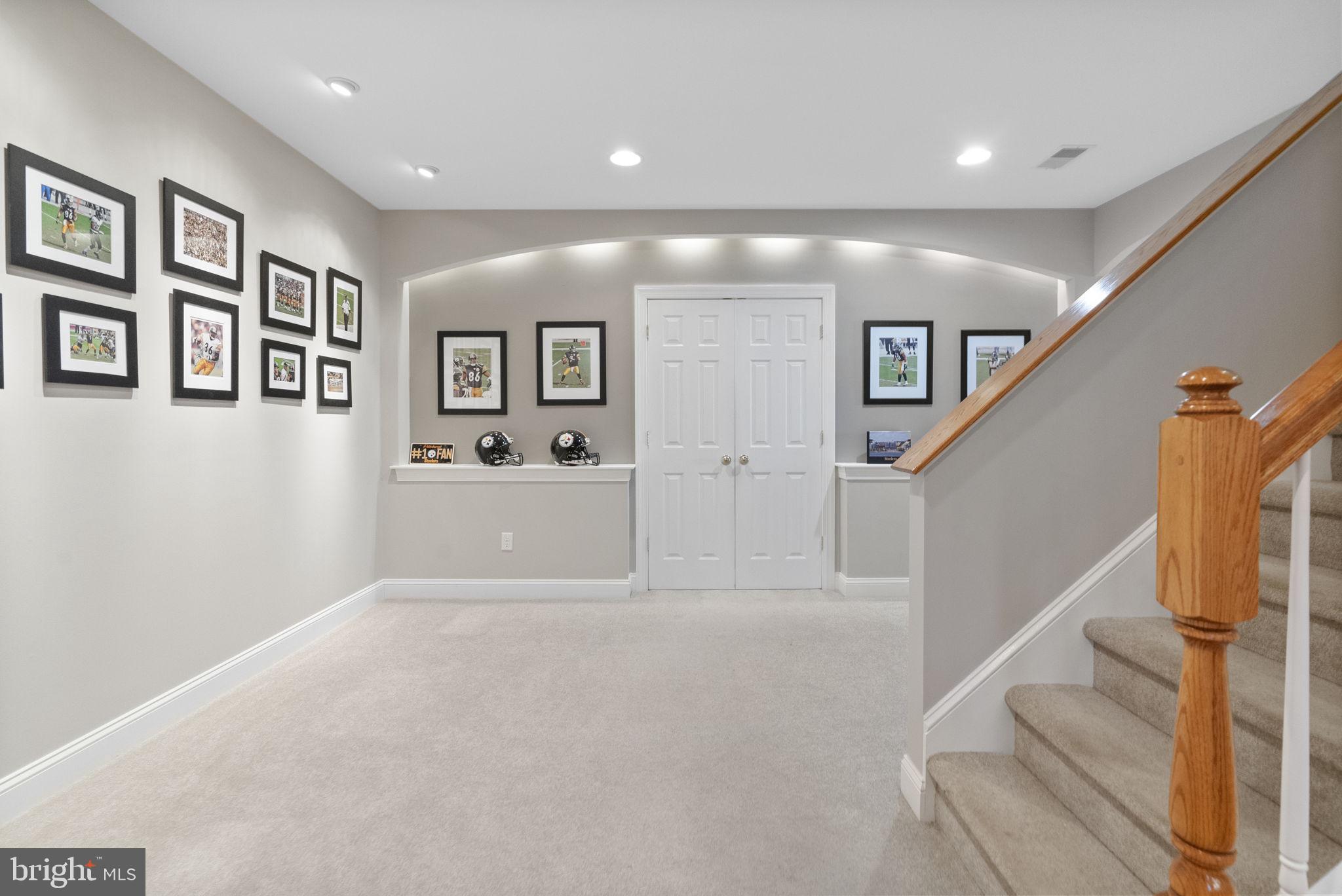 MERRYMET FARMS - Residential