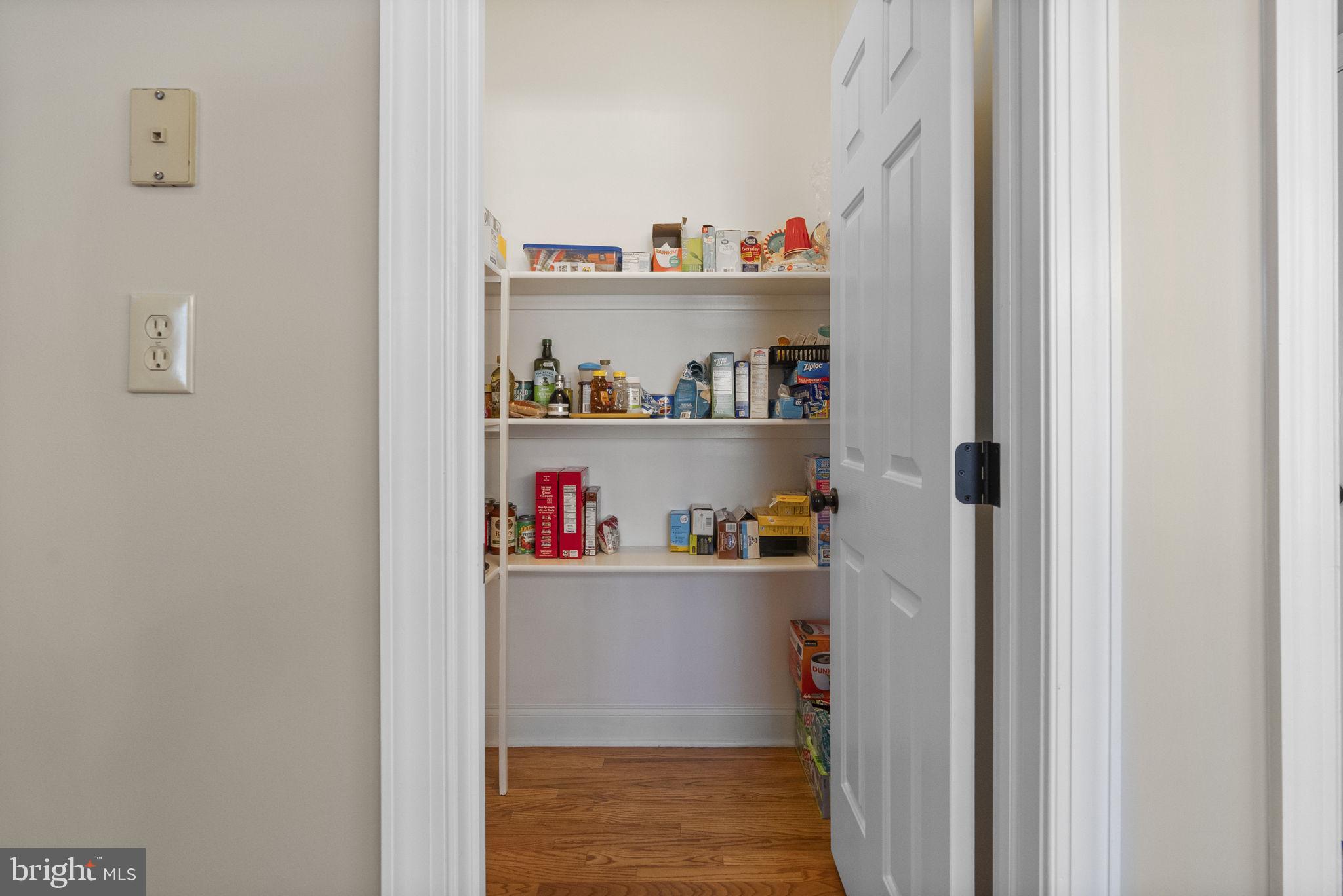 MERRYMET FARMS - Residential