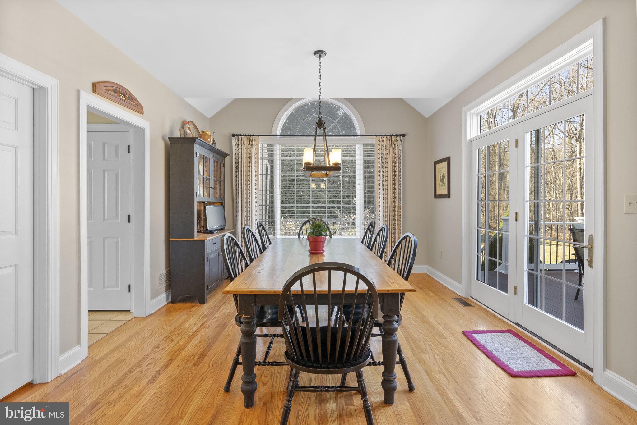 MERRYMET FARMS - Residential