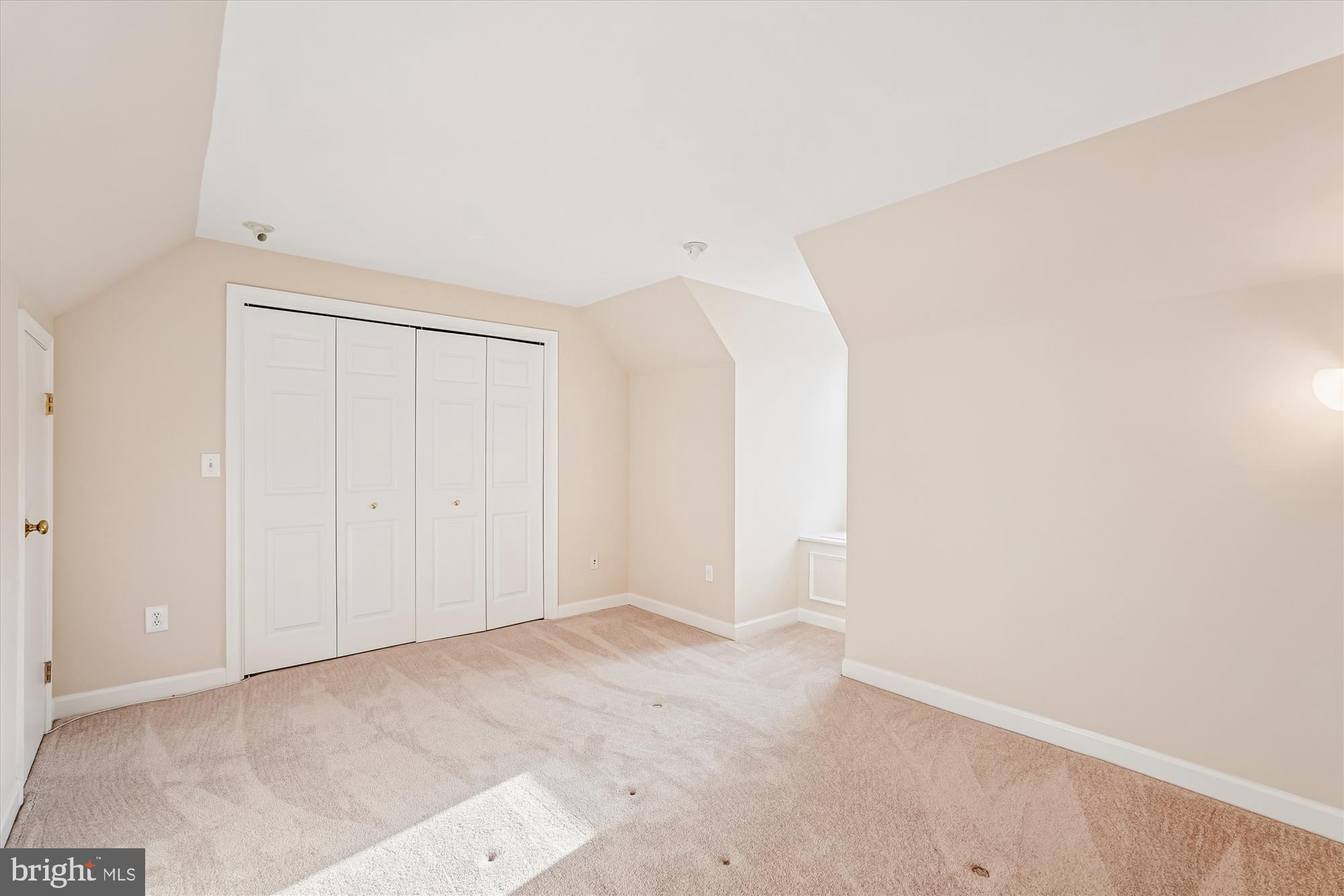 WELLINGTON - Residential