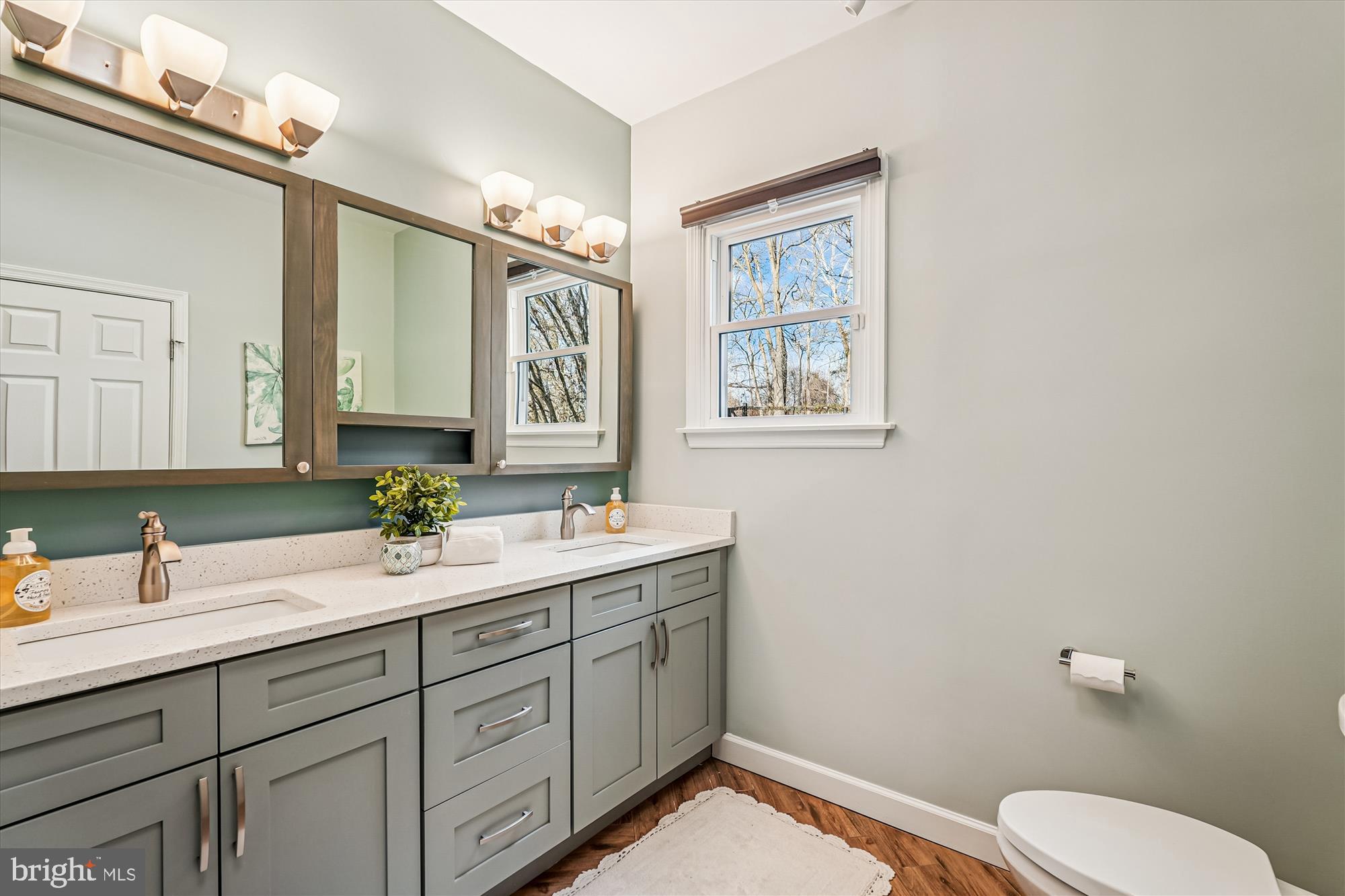 WELLINGTON - Residential