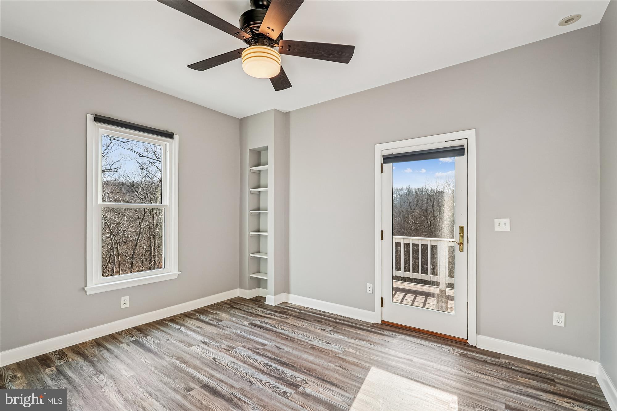 WELLINGTON - Residential