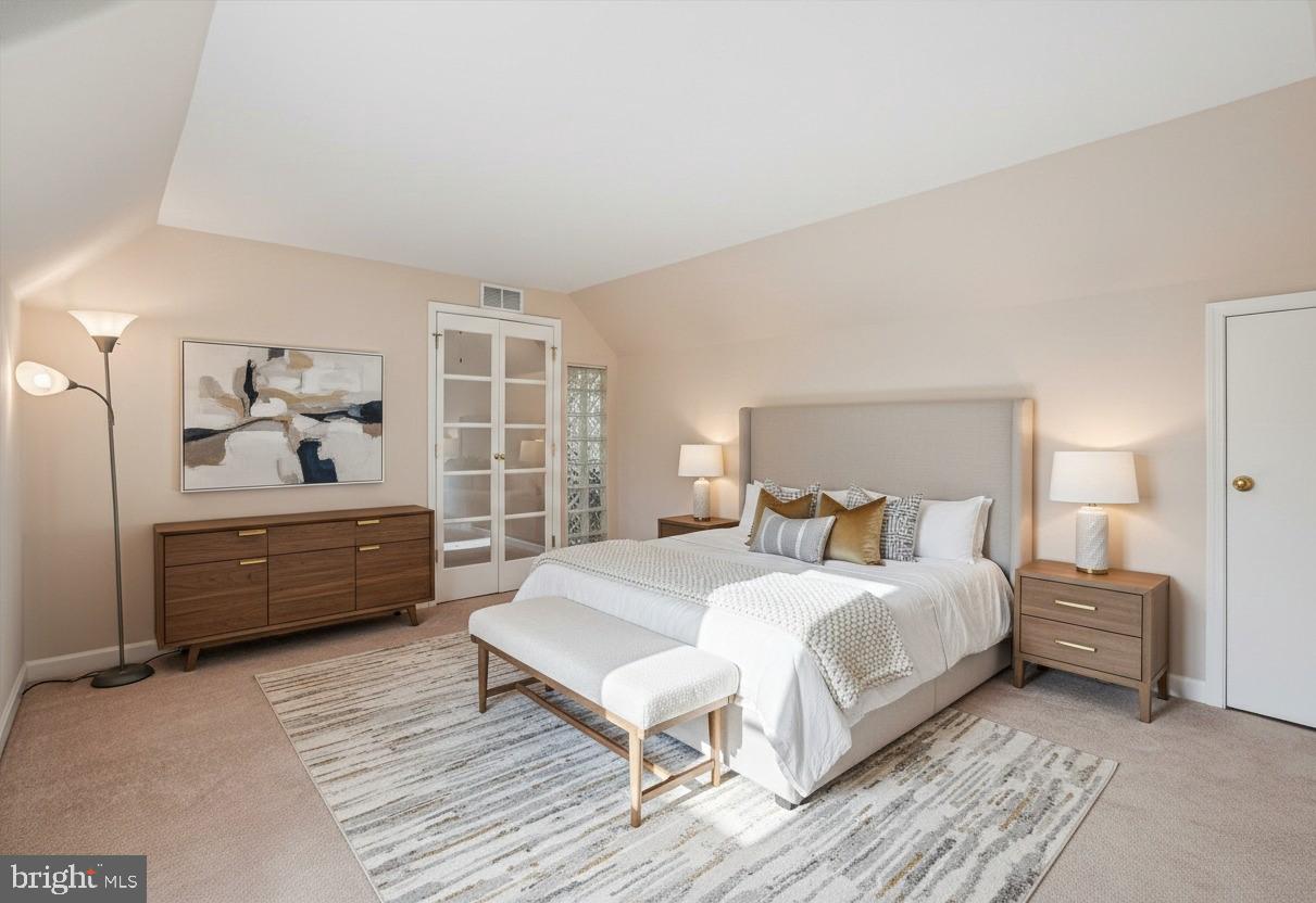 WELLINGTON - Residential