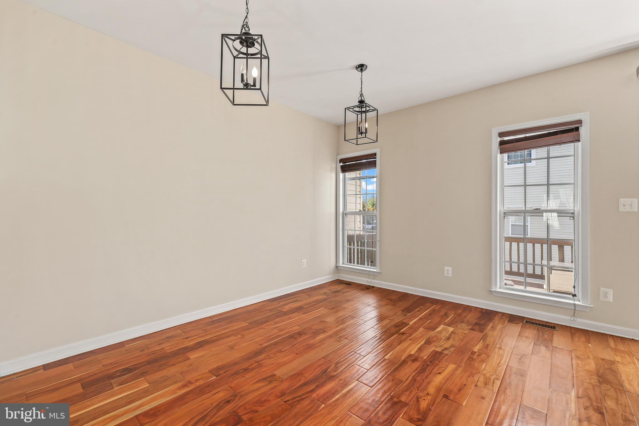 BROADLANDS SOUTH - Residential