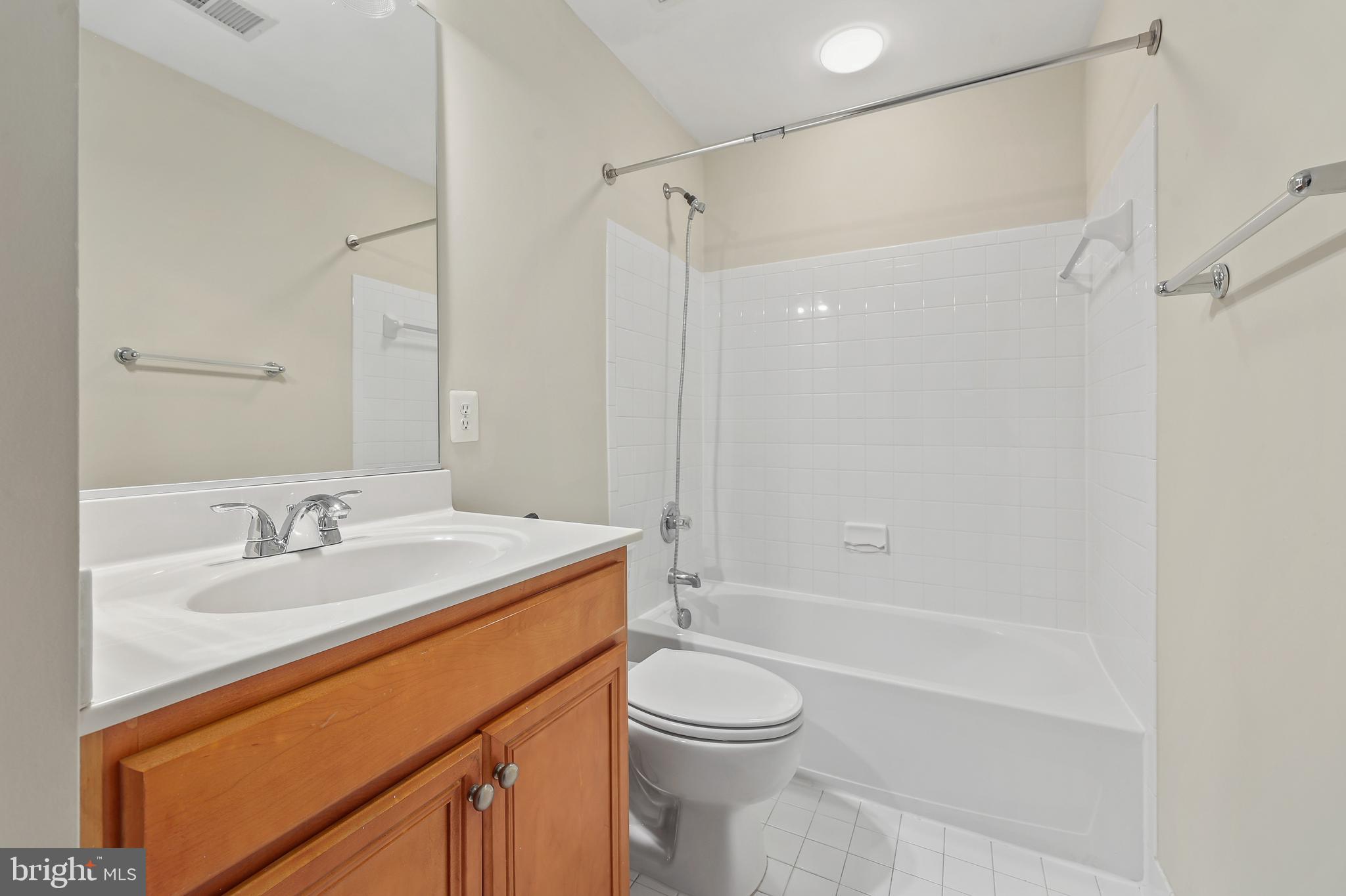 BROADLANDS SOUTH - Residential