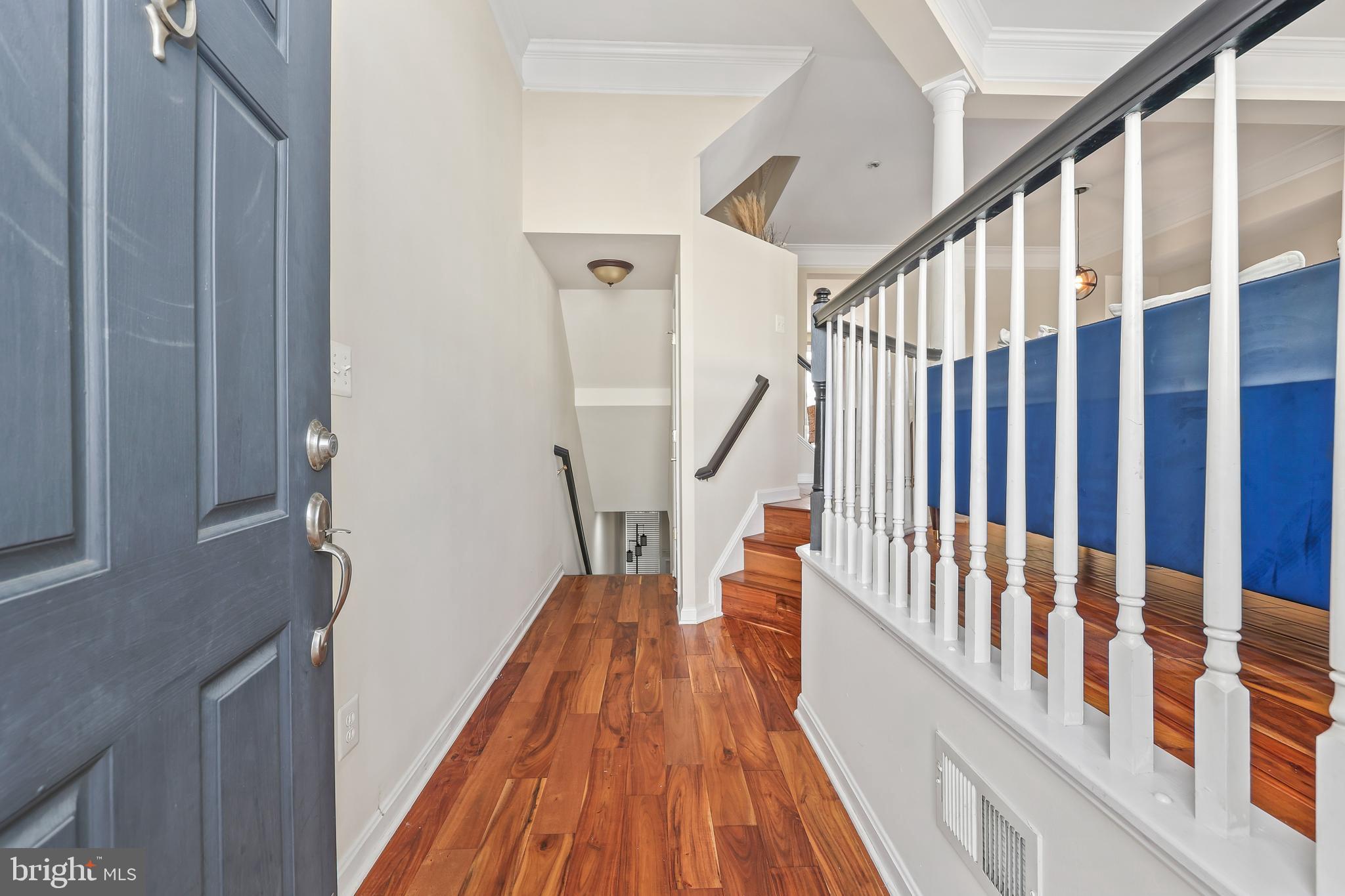 22047 AVONWORTH SQUARE