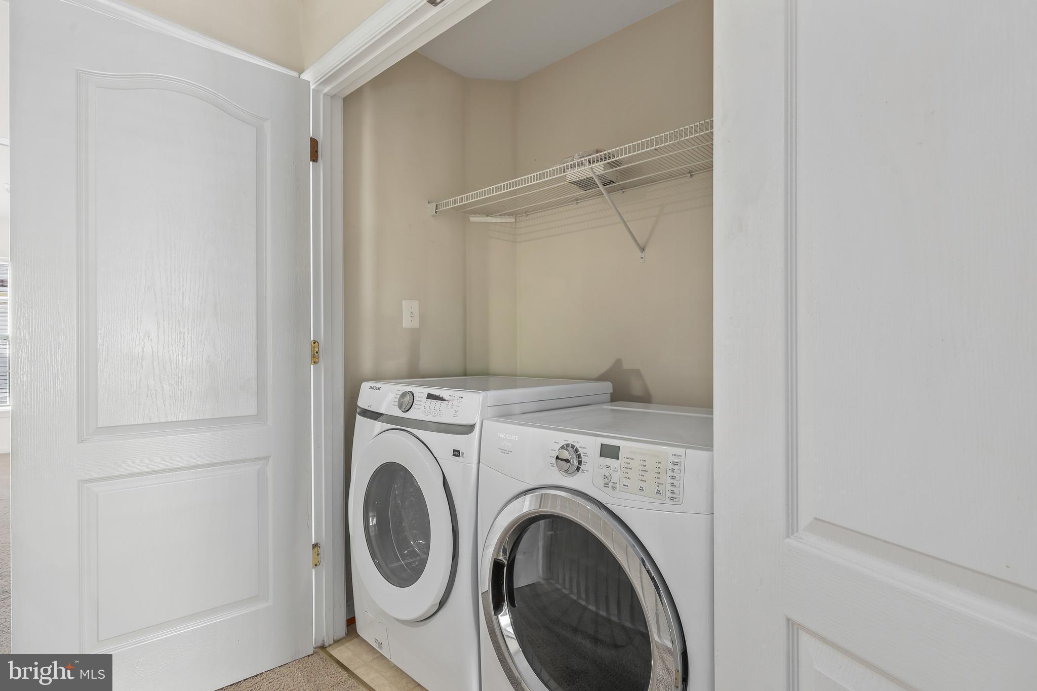 BROADLANDS SOUTH - Residential