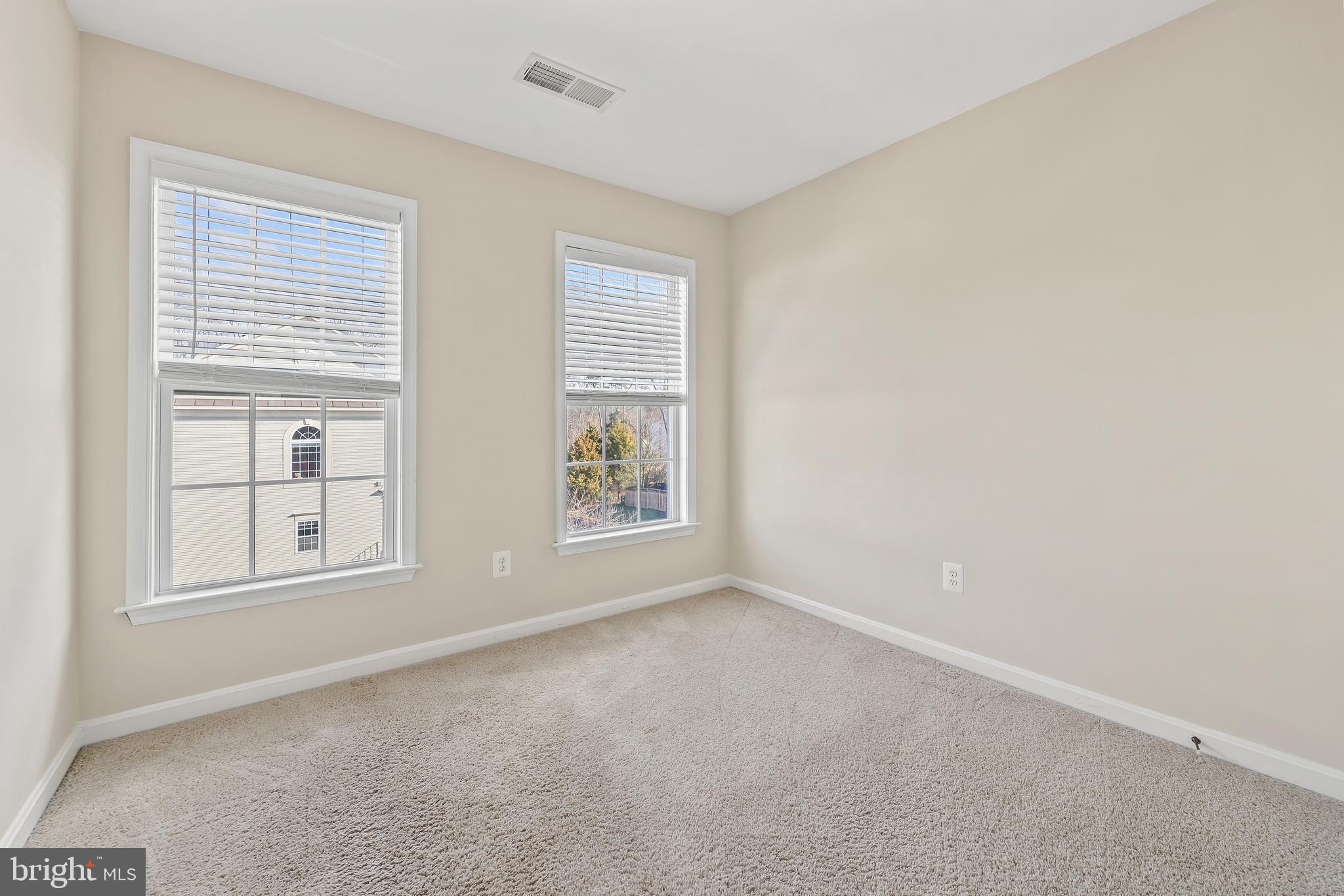 BROADLANDS SOUTH - Residential