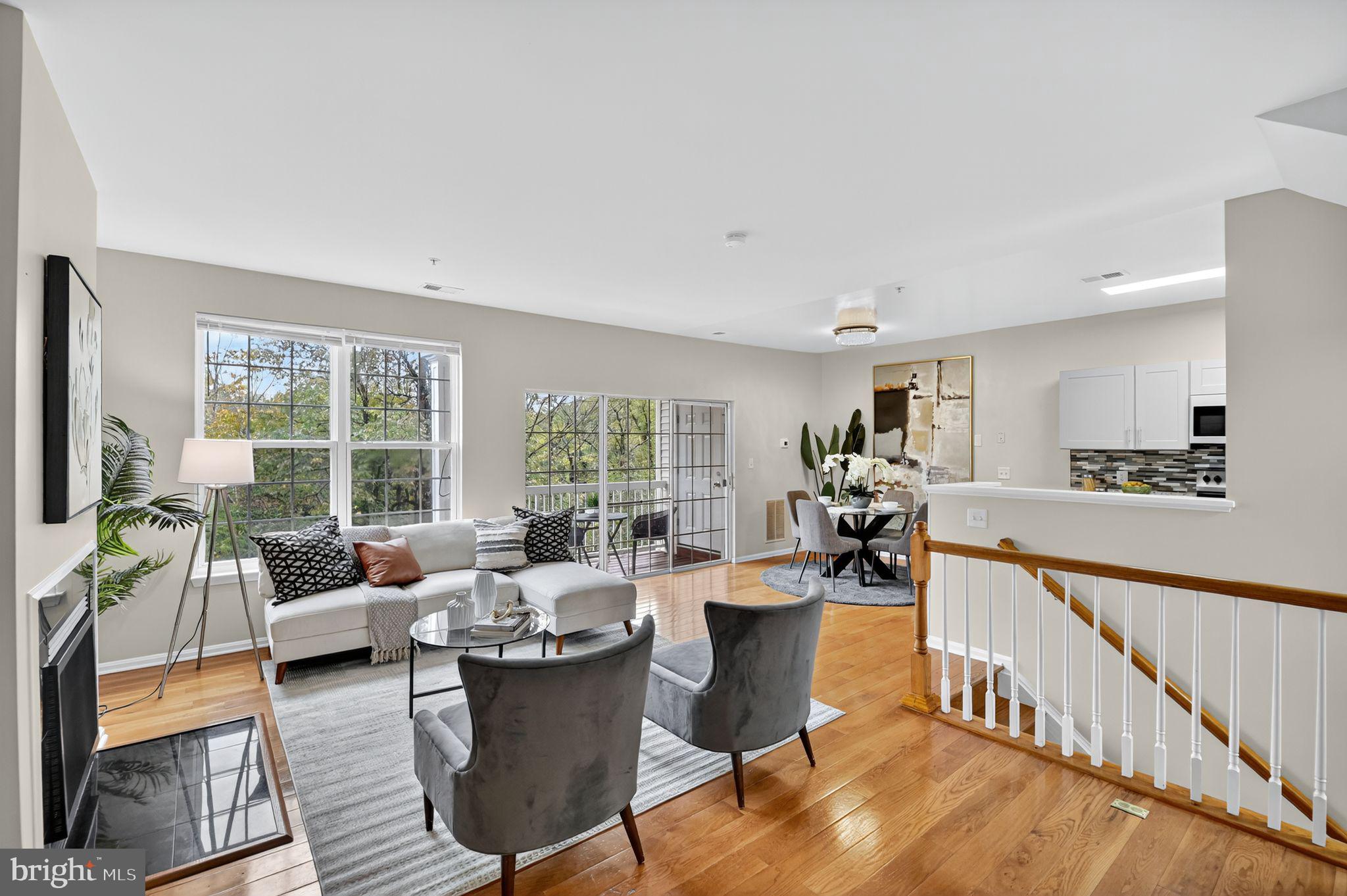 HAMPSHIRE HALL CONDO - Residential