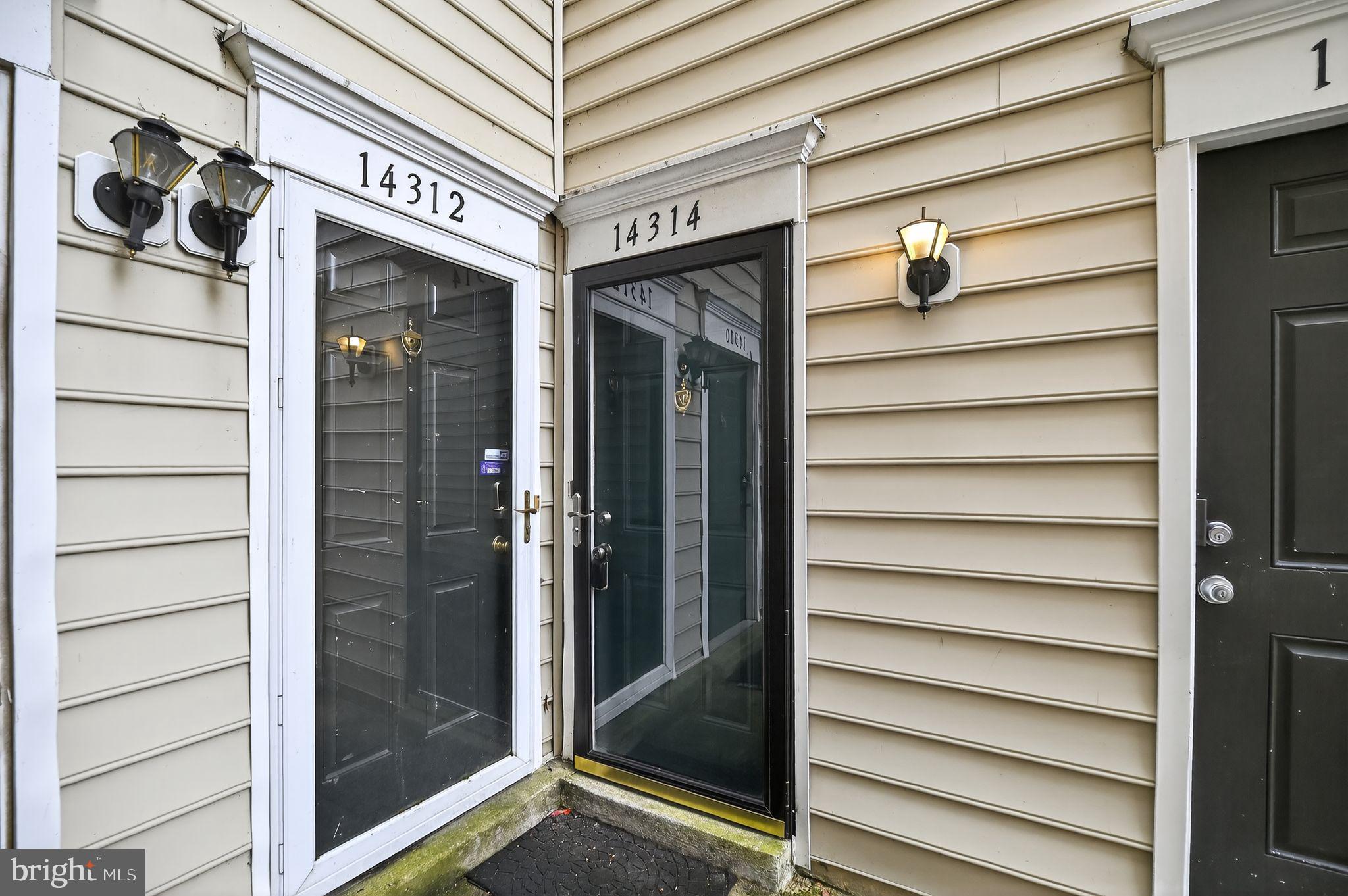 HAMPSHIRE HALL CONDO - Residential