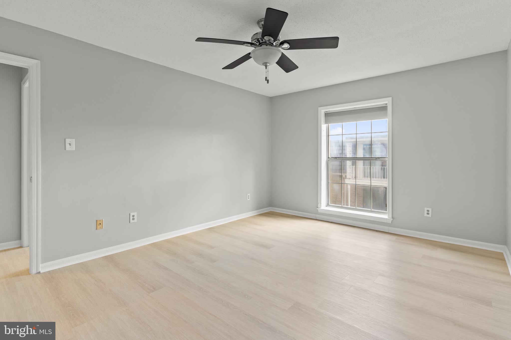 RAVENWOOD - Residential