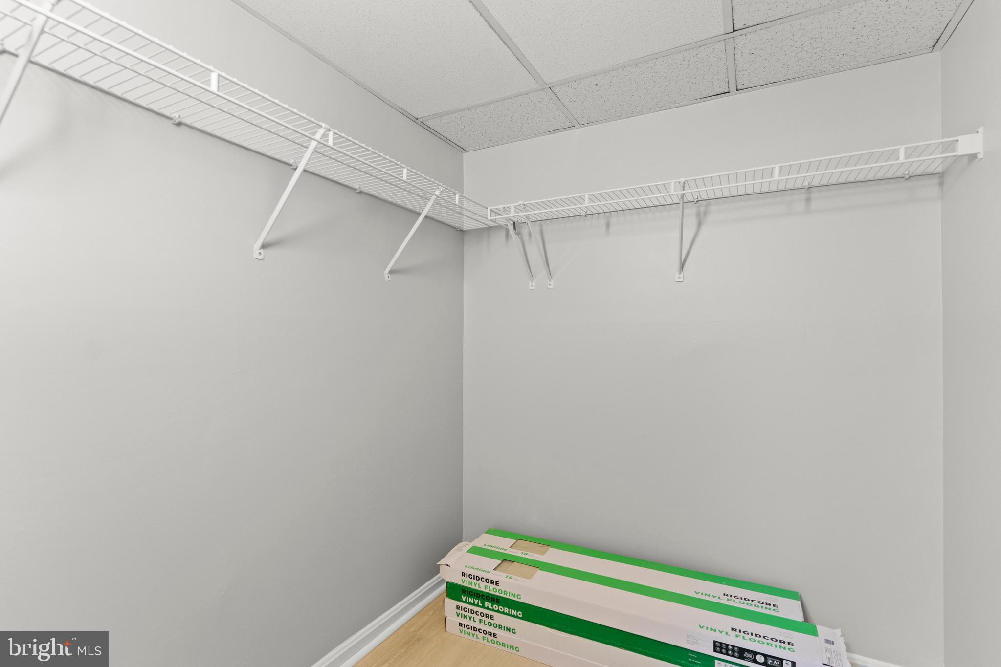 RAVENWOOD - Residential