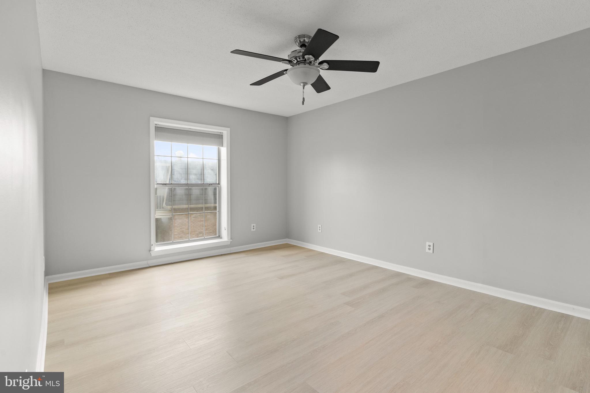 RAVENWOOD - Residential