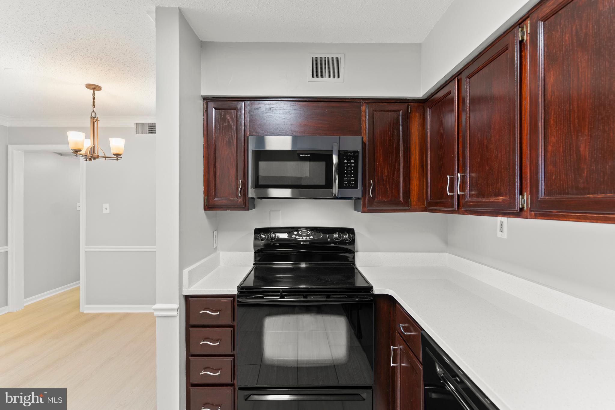 RAVENWOOD - Residential