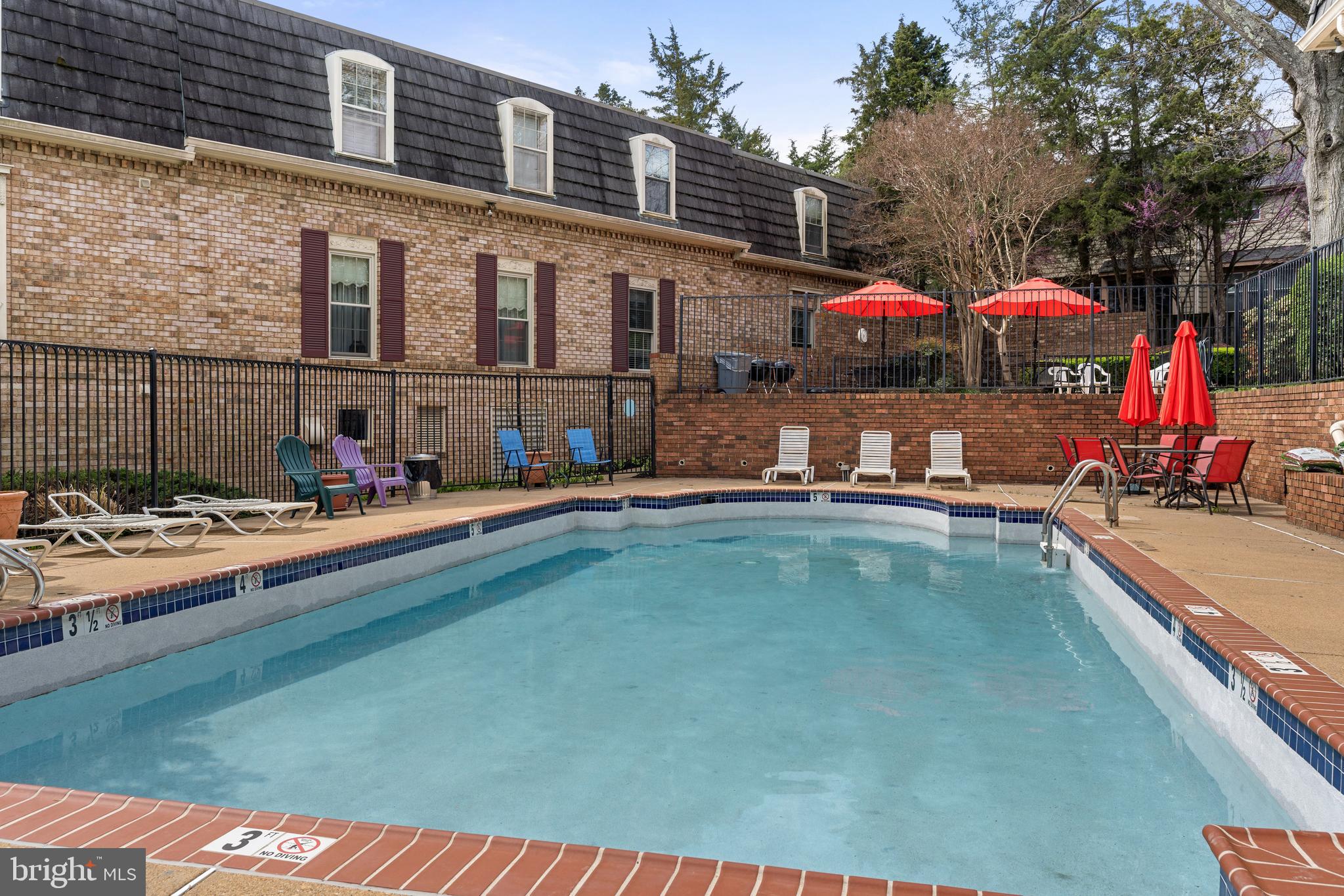 RAVENWOOD - Residential