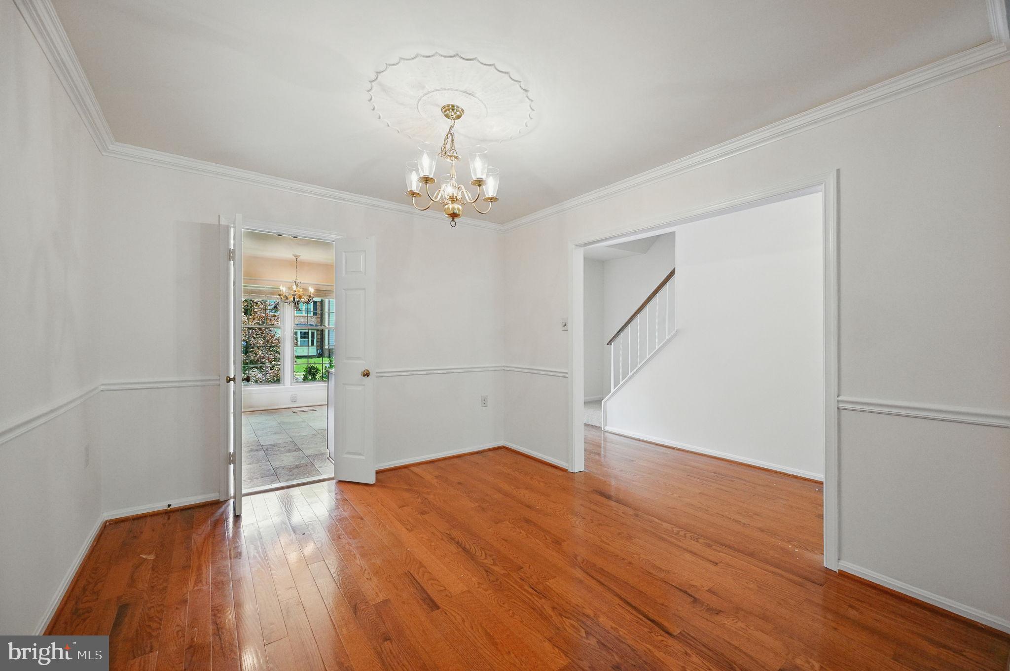 LAKE RIDGE - Residential