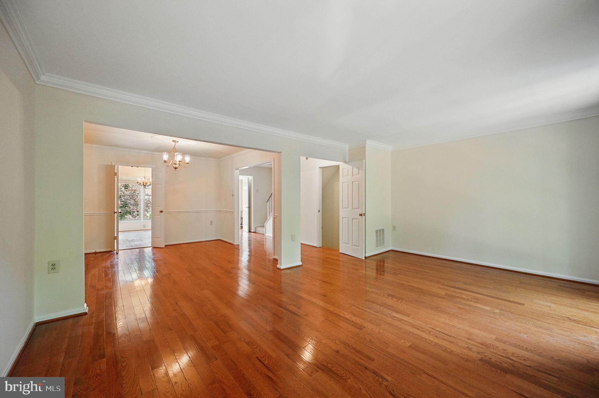 LAKE RIDGE - Residential