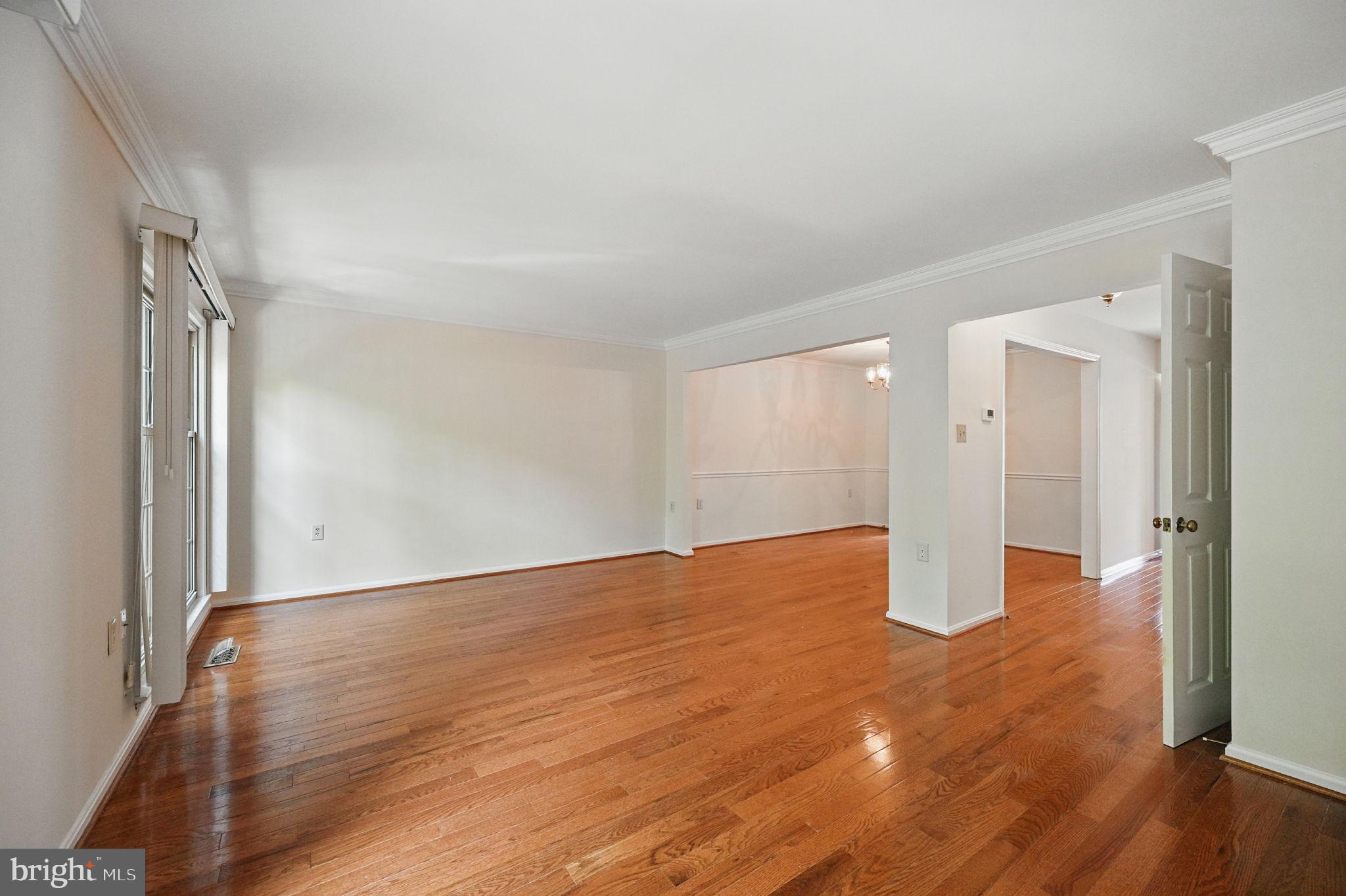 LAKE RIDGE - Residential