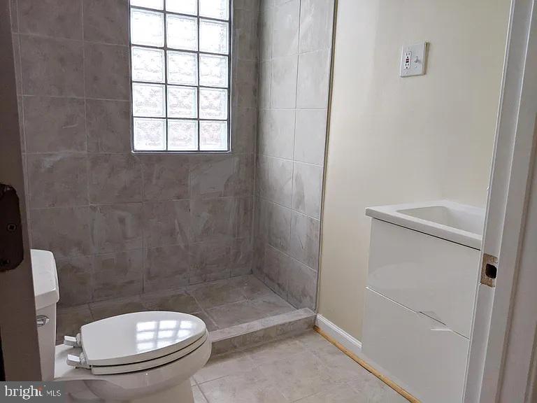 742 COLUMBIA ROAD NW