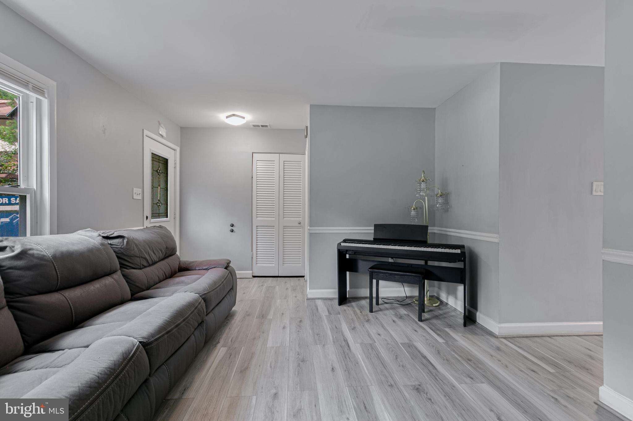 GREENFIELD FARM - Residential