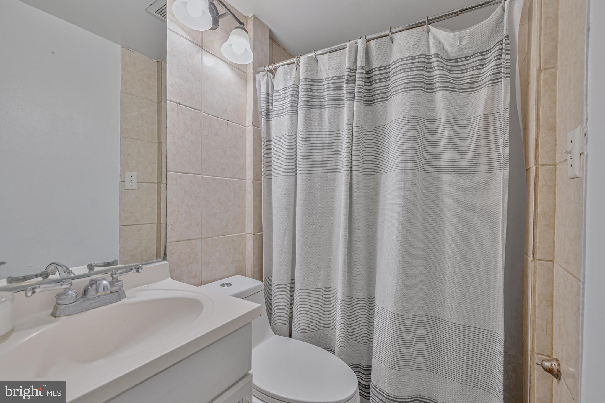 GREENFIELD FARM - Residential