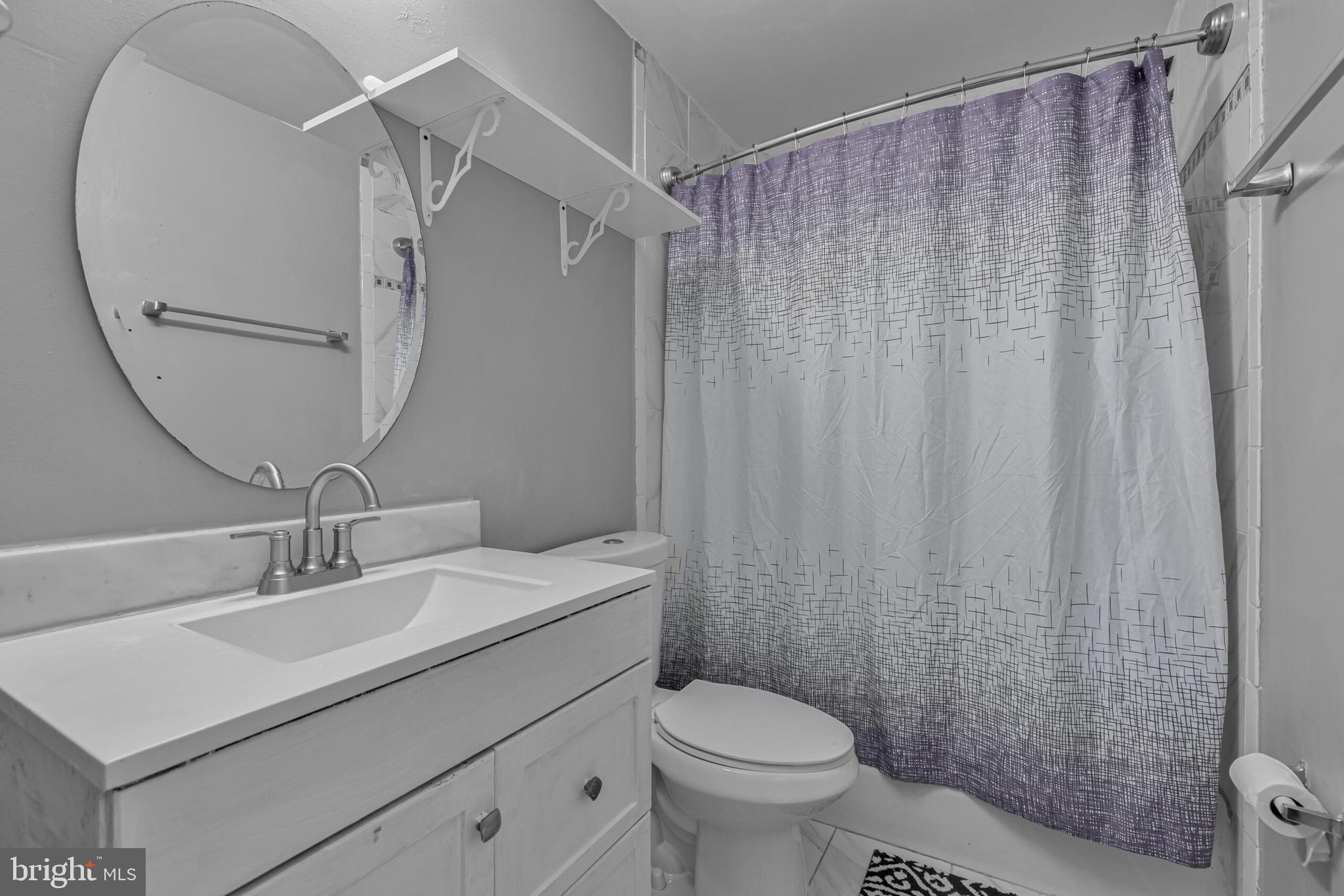 GREENFIELD FARM - Residential