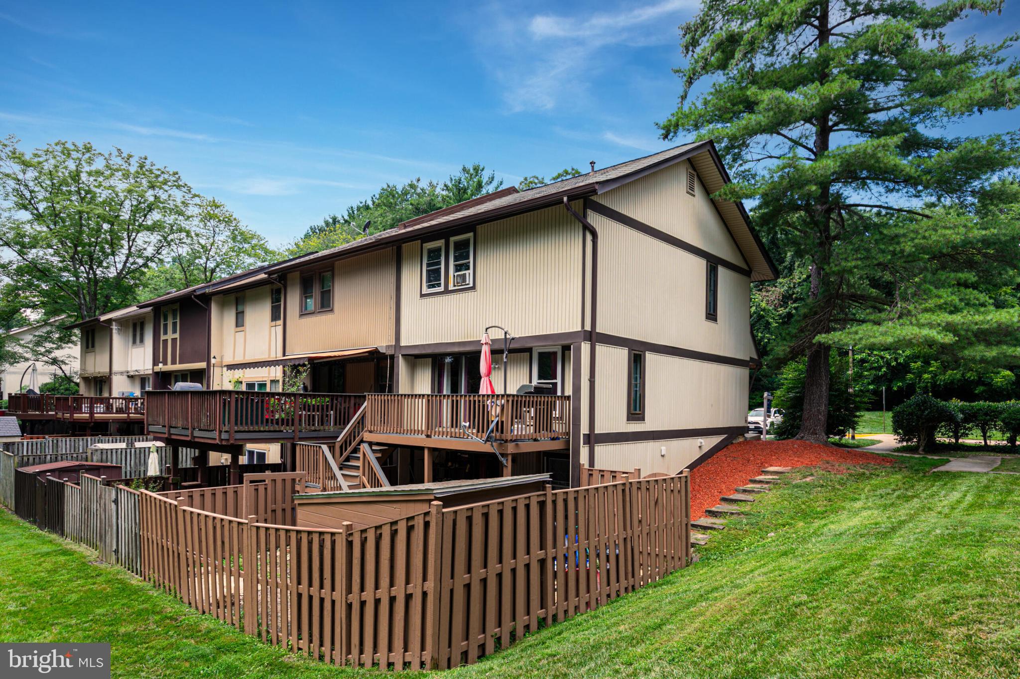 GREENFIELD FARM - Residential