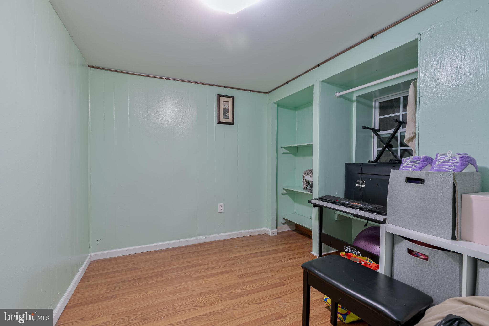 GREENFIELD FARM - Residential