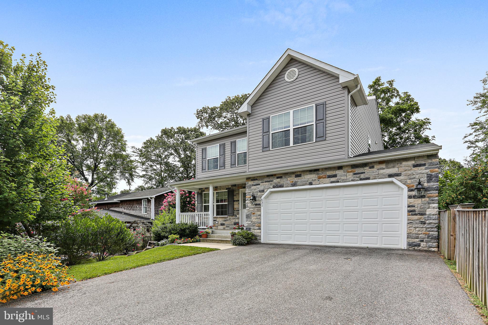 WHITNEYS LANDING - Residential