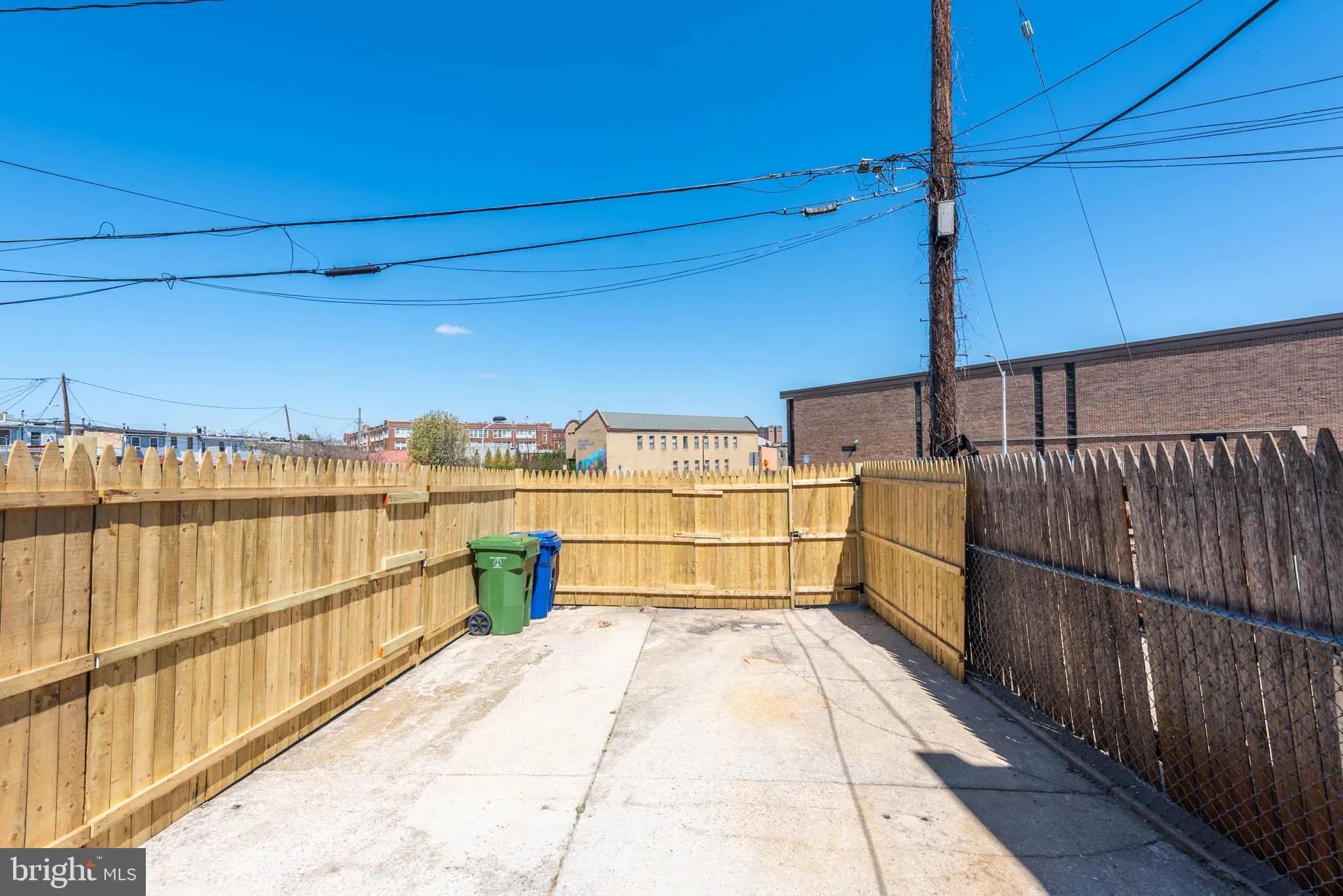 Baltimore, Maryland 21217, United States, 4 Bedrooms Bedrooms, ,3 BathroomsBathrooms,Residential,Active,139813