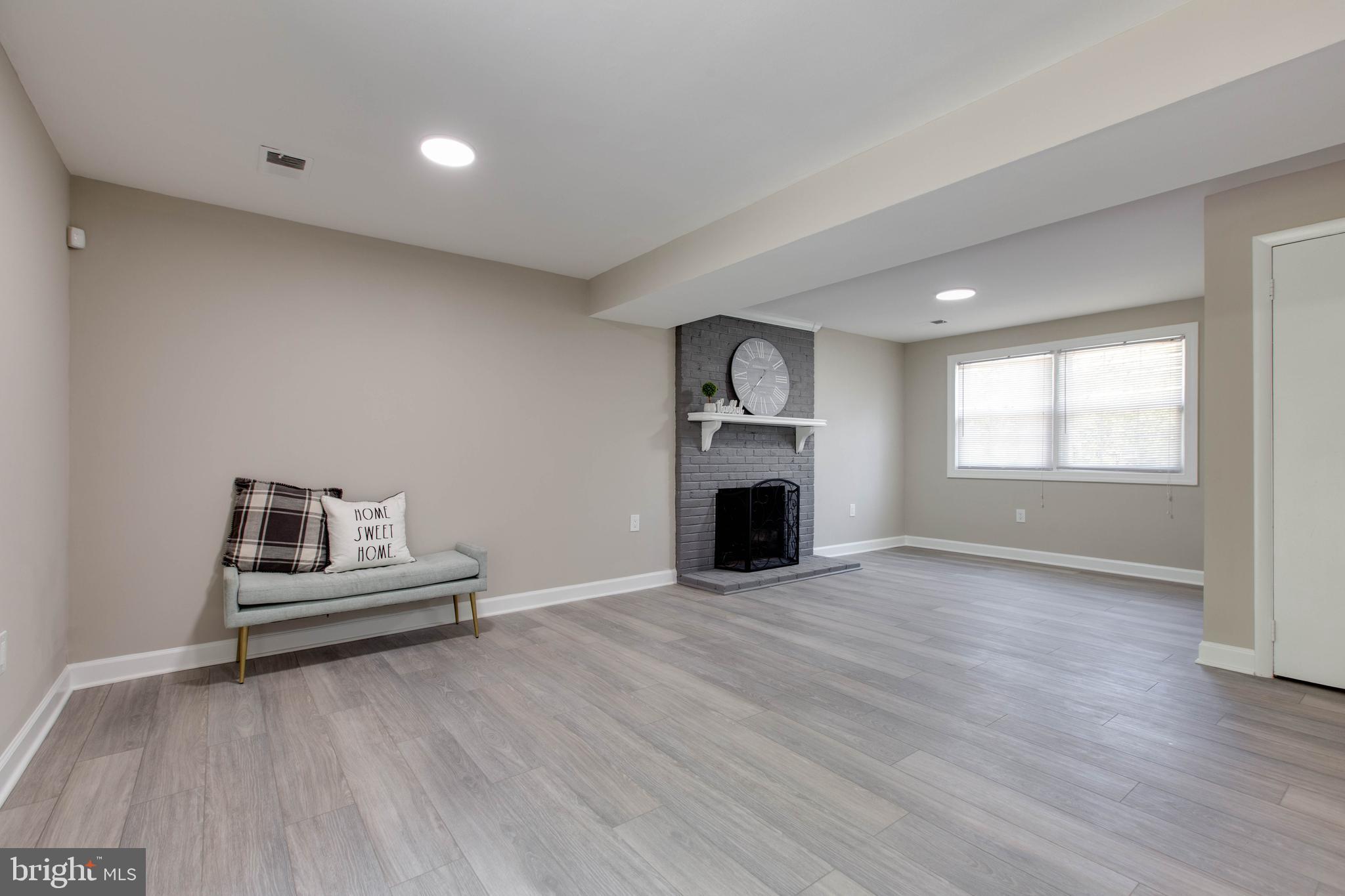 MARLBORO MEADOWS - Residential