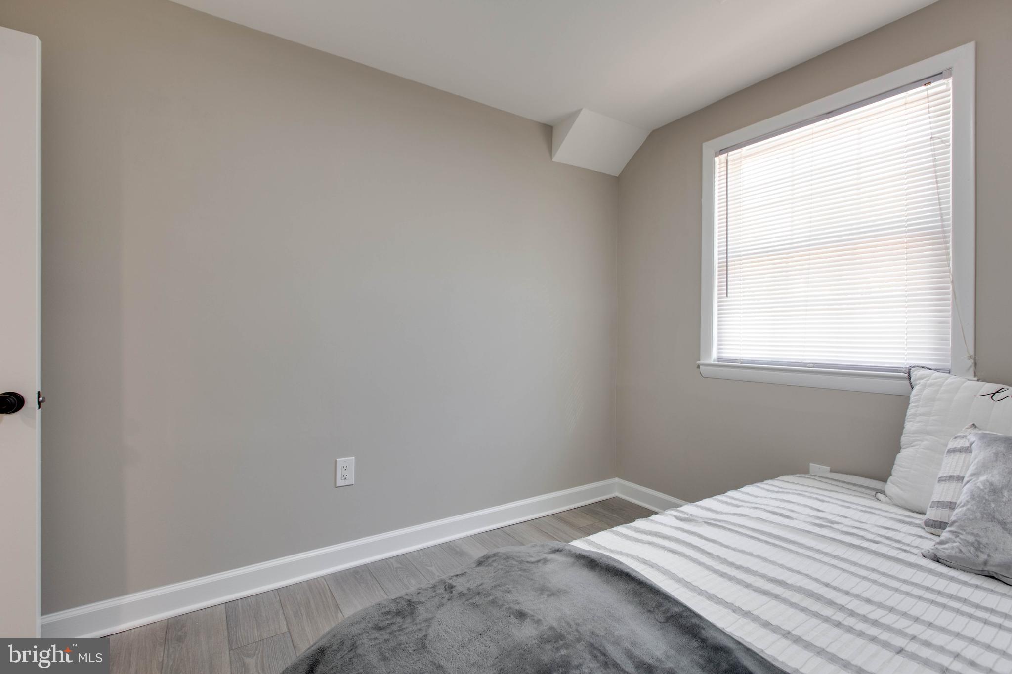 MARLBORO MEADOWS - Residential